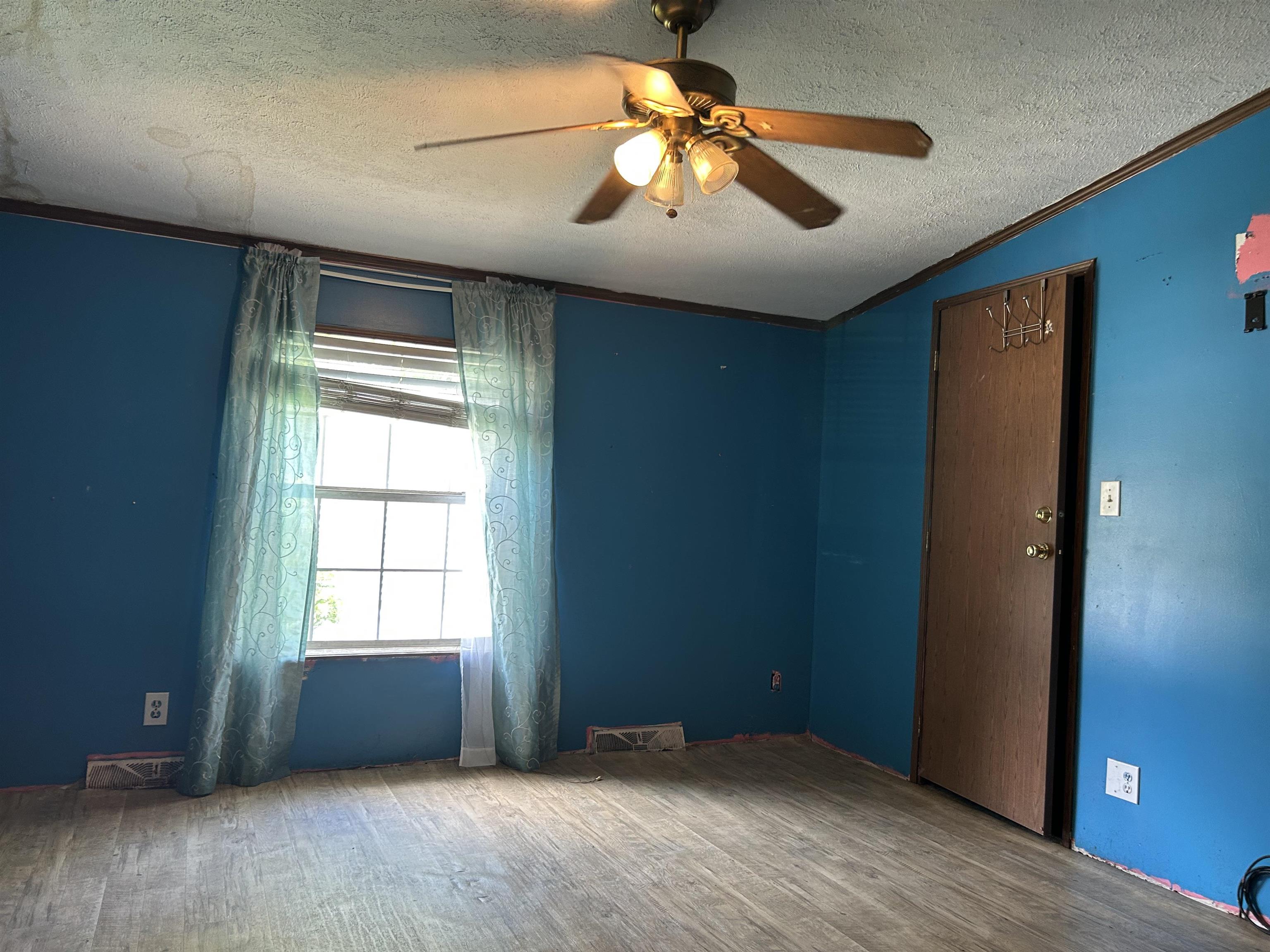 2528 Tilton Road - Picture 14