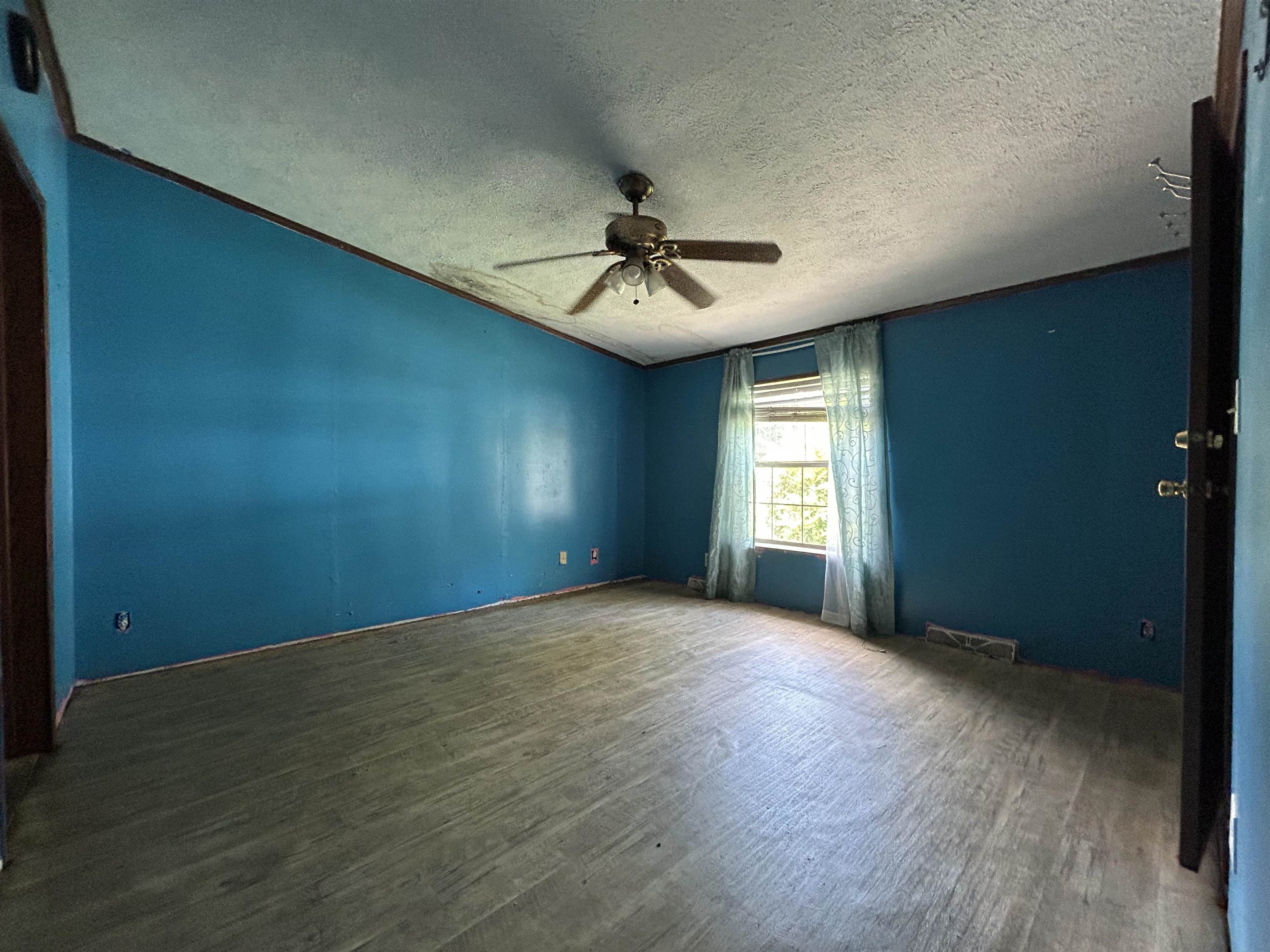 2528 Tilton Road - Picture 15