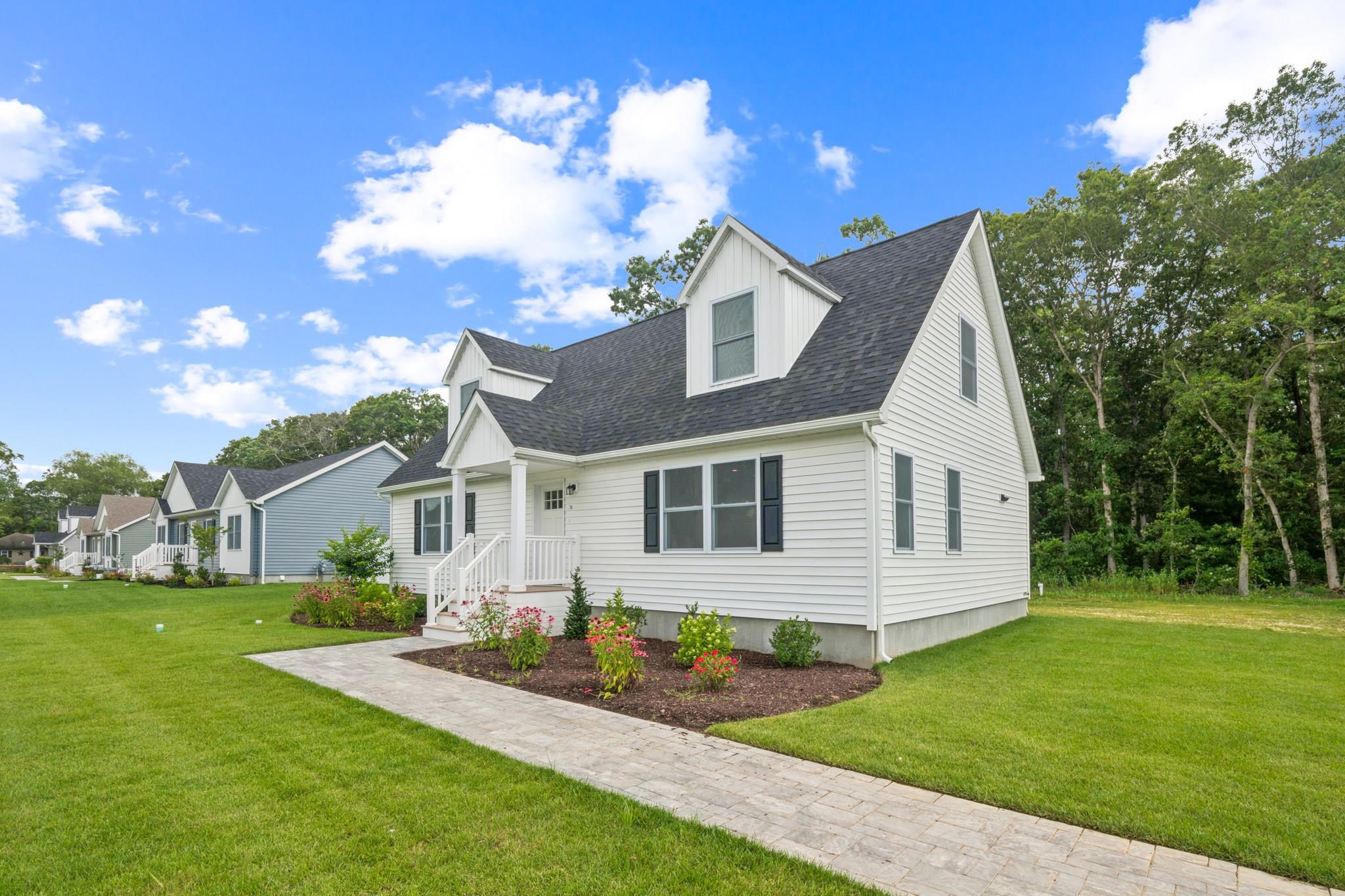 70 W Rising Sun Drive - Picture 2