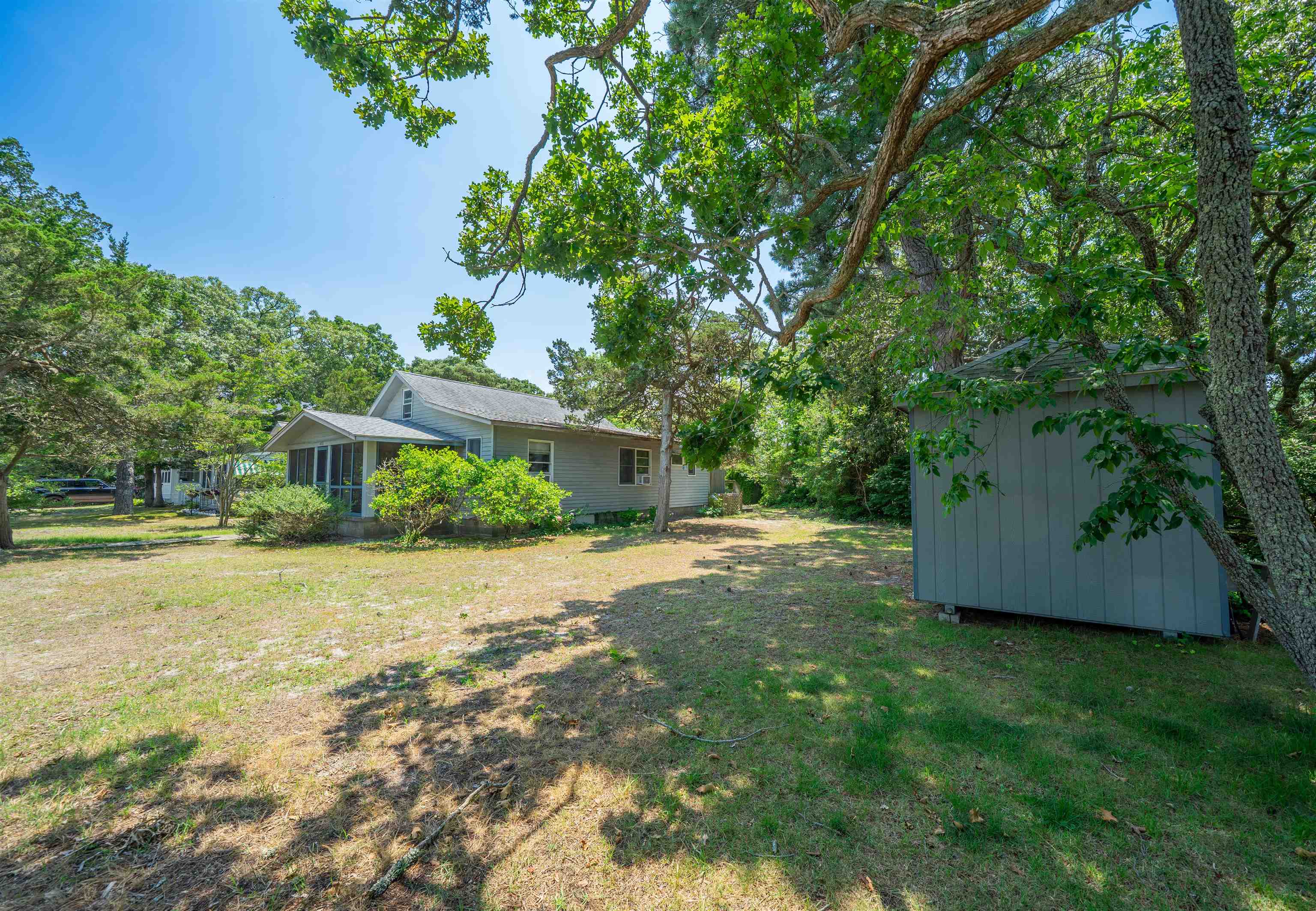 408 Princeton Avenue - Picture 1