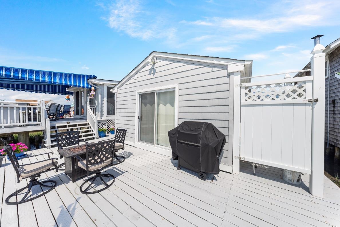 61 Benny's Landing Road