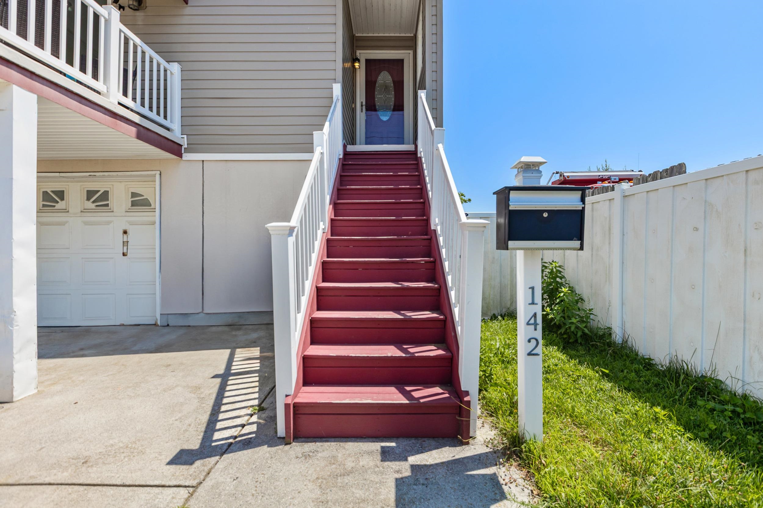 142 W Montgomery Avenue - Picture 4