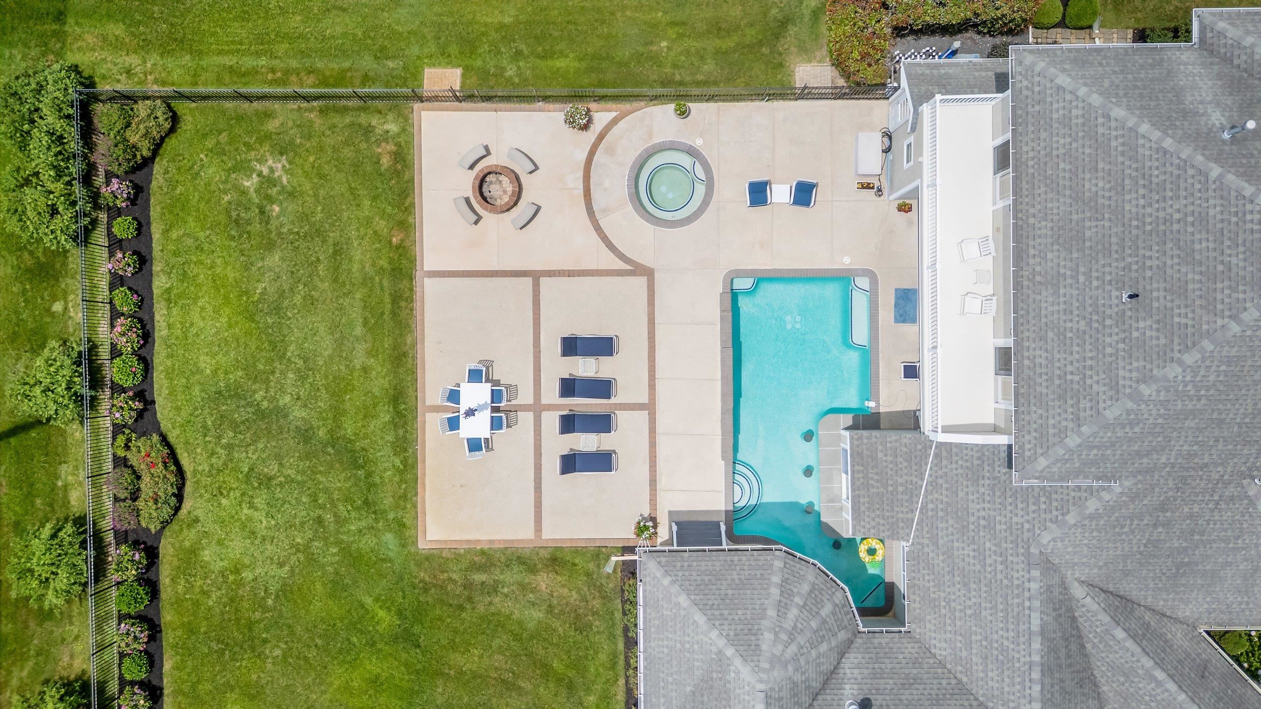 17 Eagles Way - Picture 48