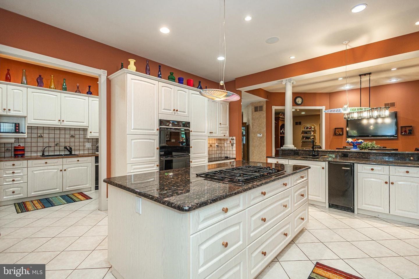 415 Bridgeboro Road