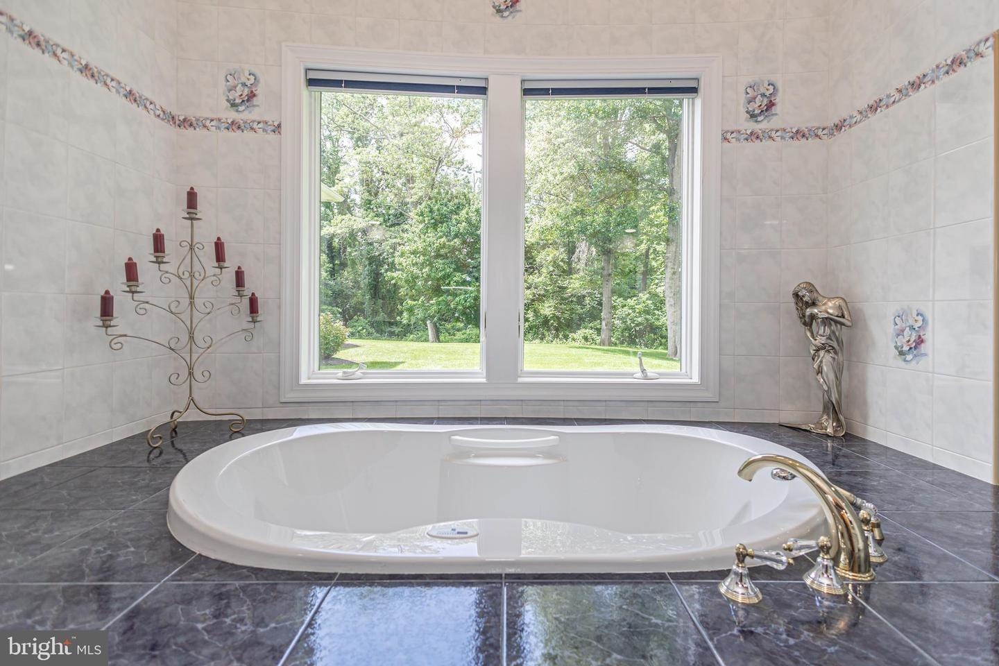 415 Bridgeboro Road