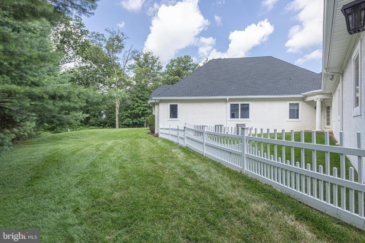 415 Bridgeboro Road