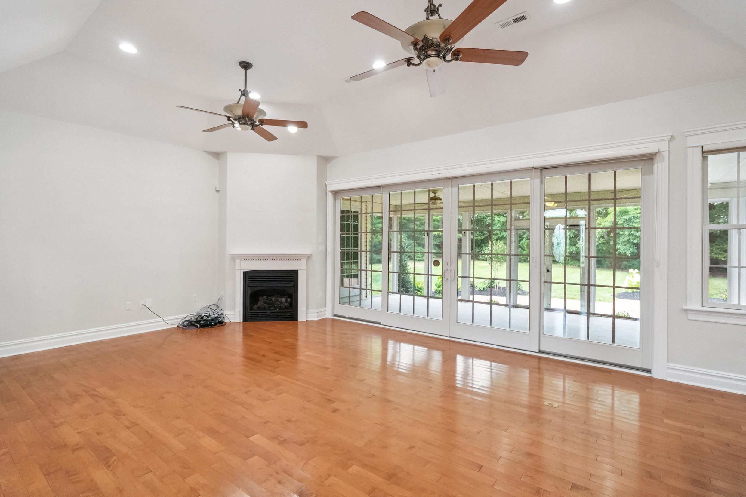 18 Buckthorn Lane
