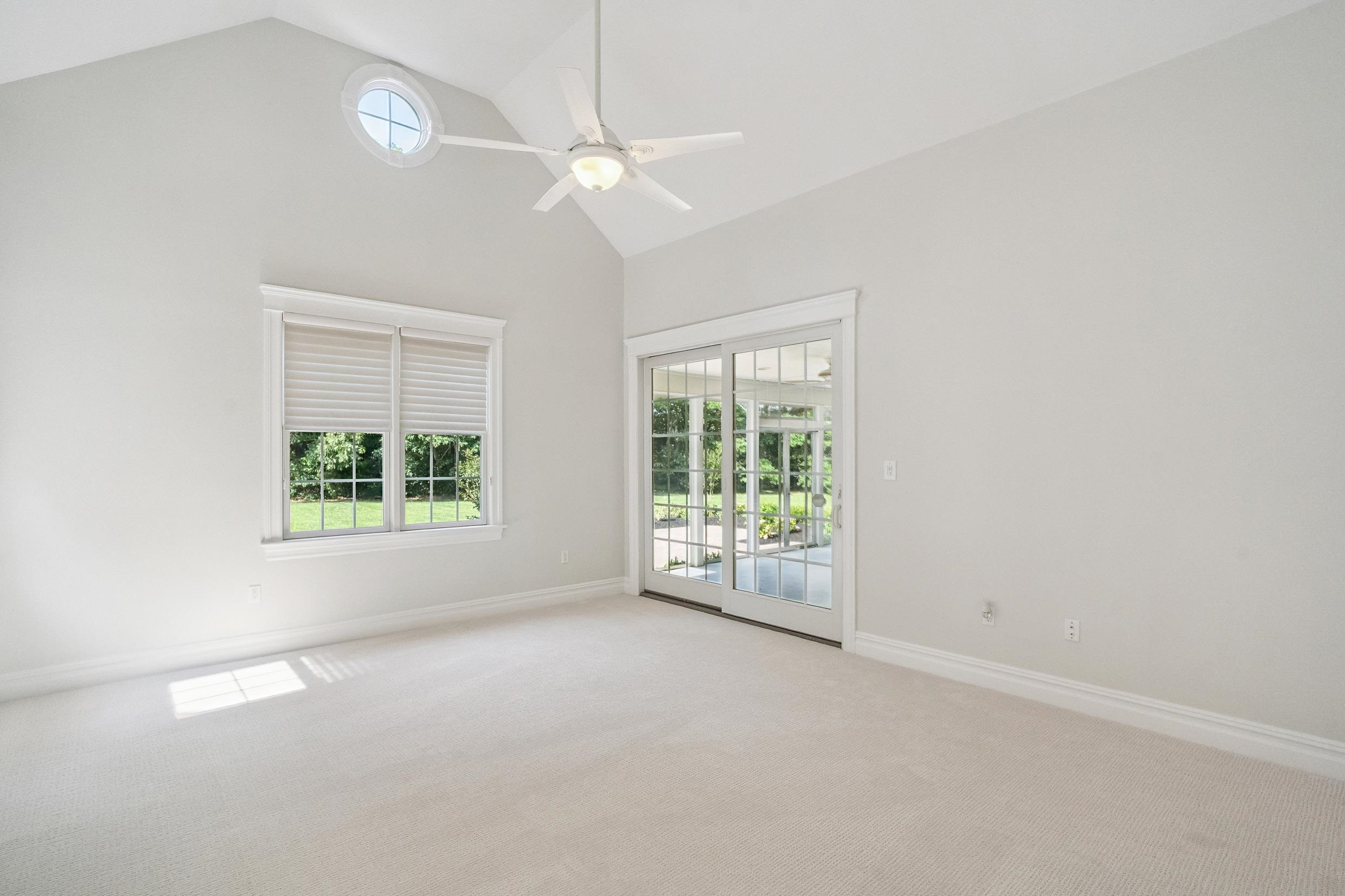 18 Buckthorn Lane