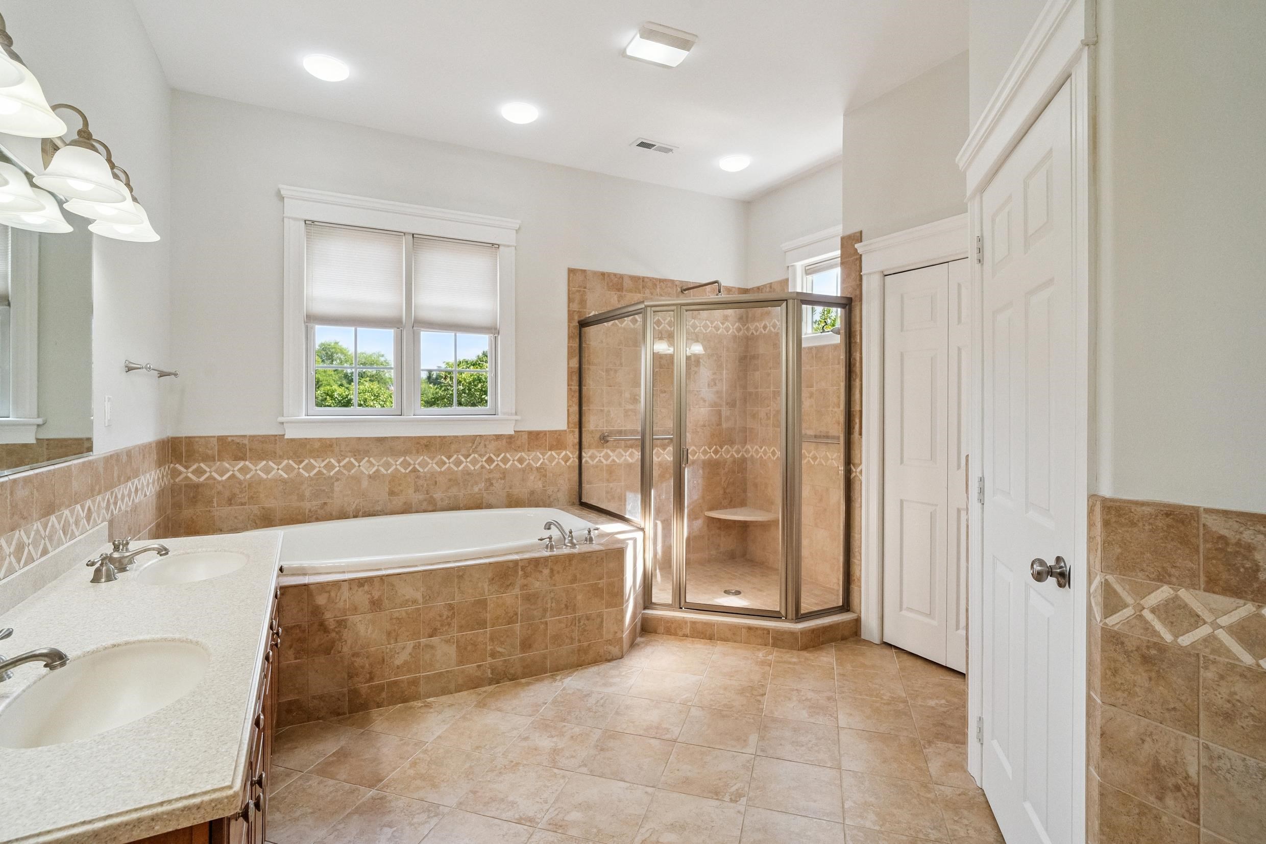 18 Buckthorn Lane