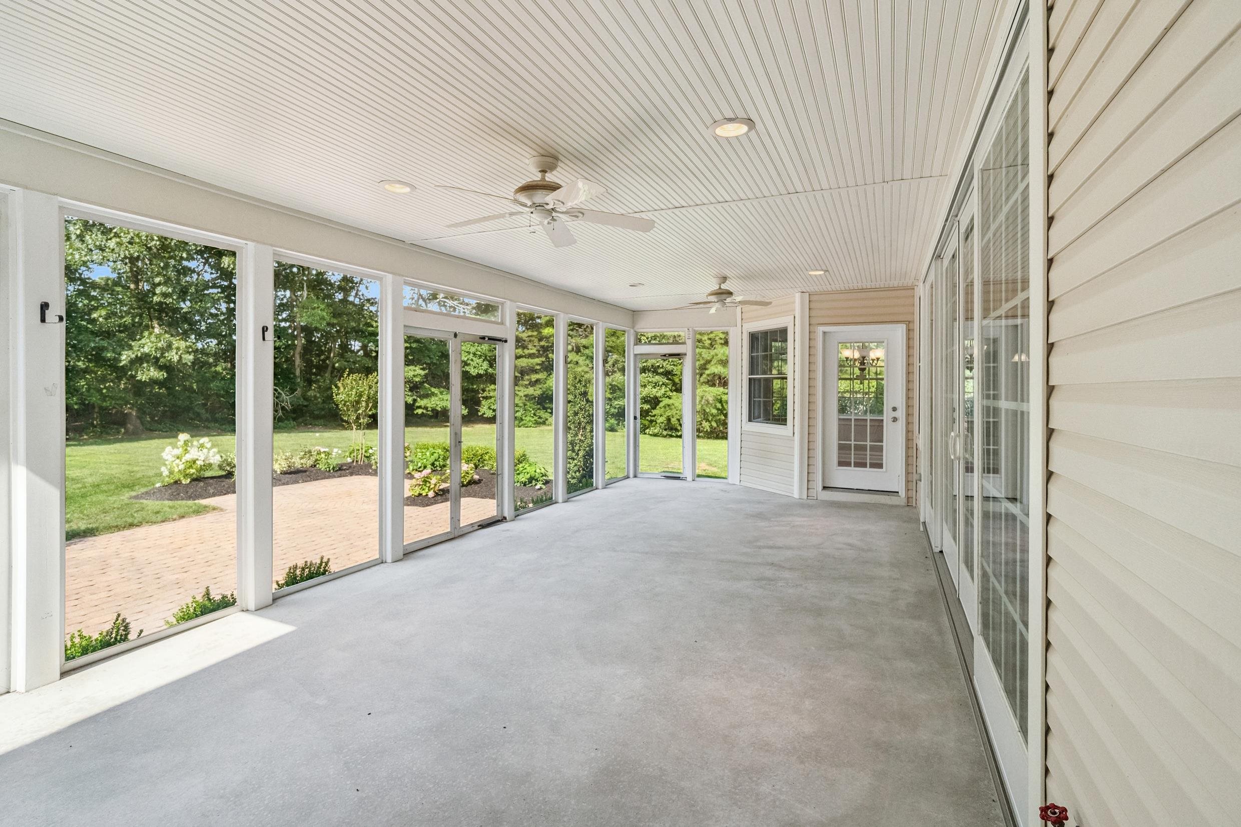 18 Buckthorn Lane