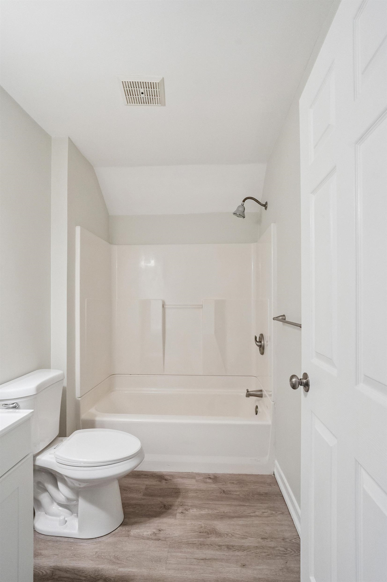 18 Buckthorn Lane