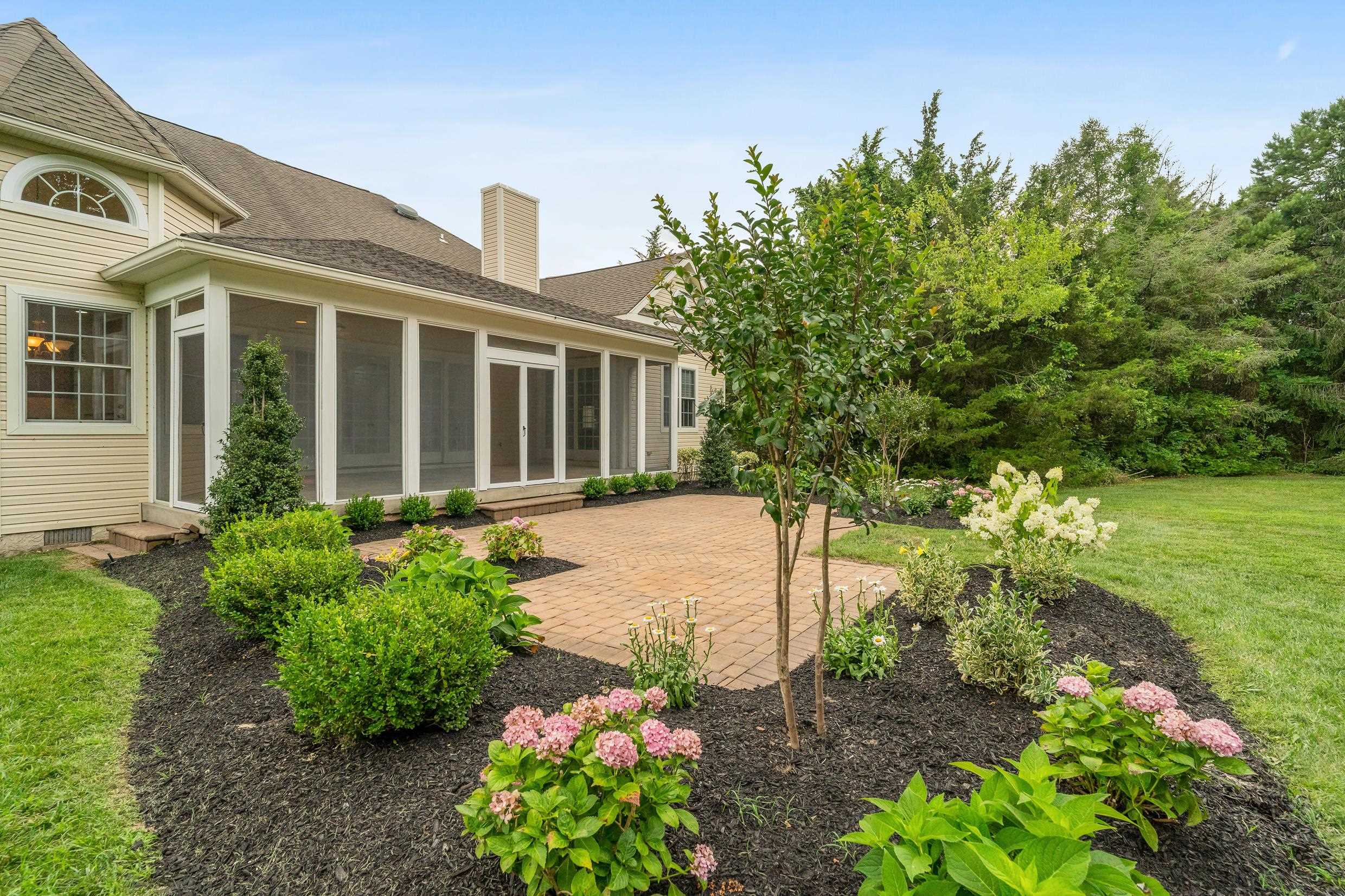 18 Buckthorn Lane