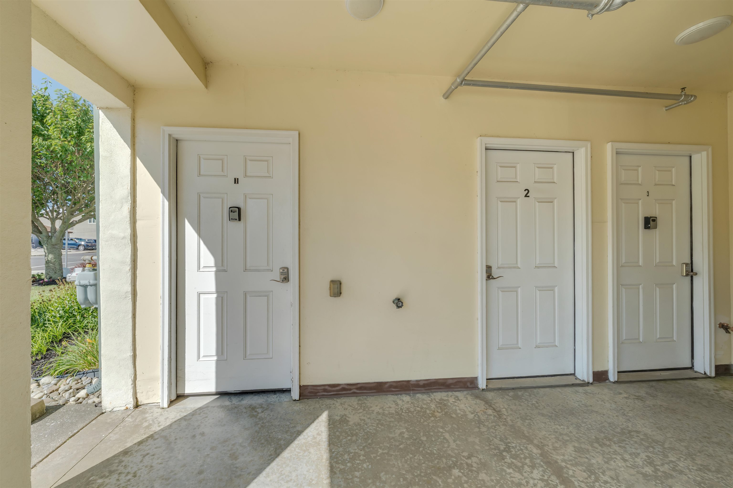 406 E Stanton Road