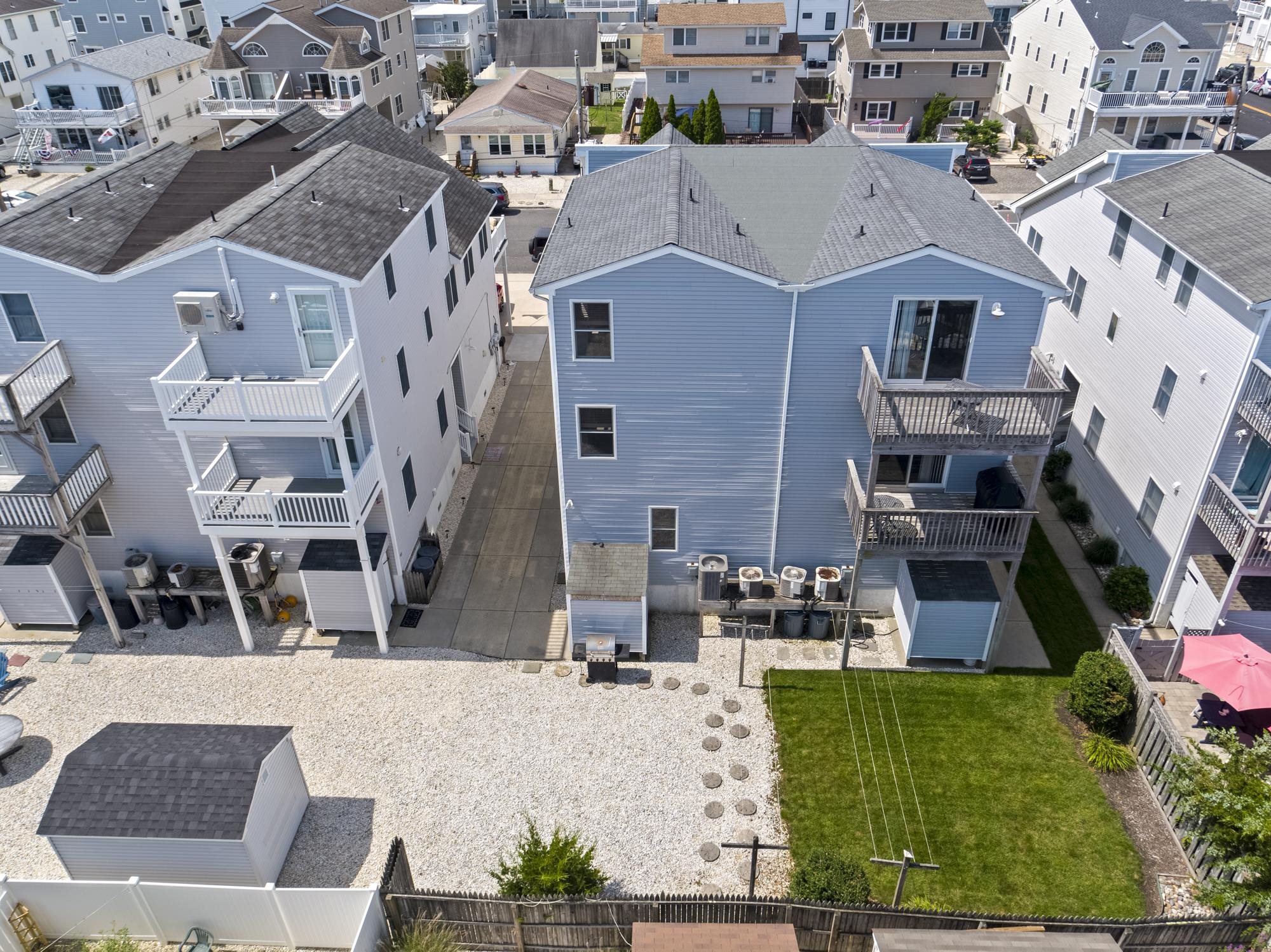 235 39th Street