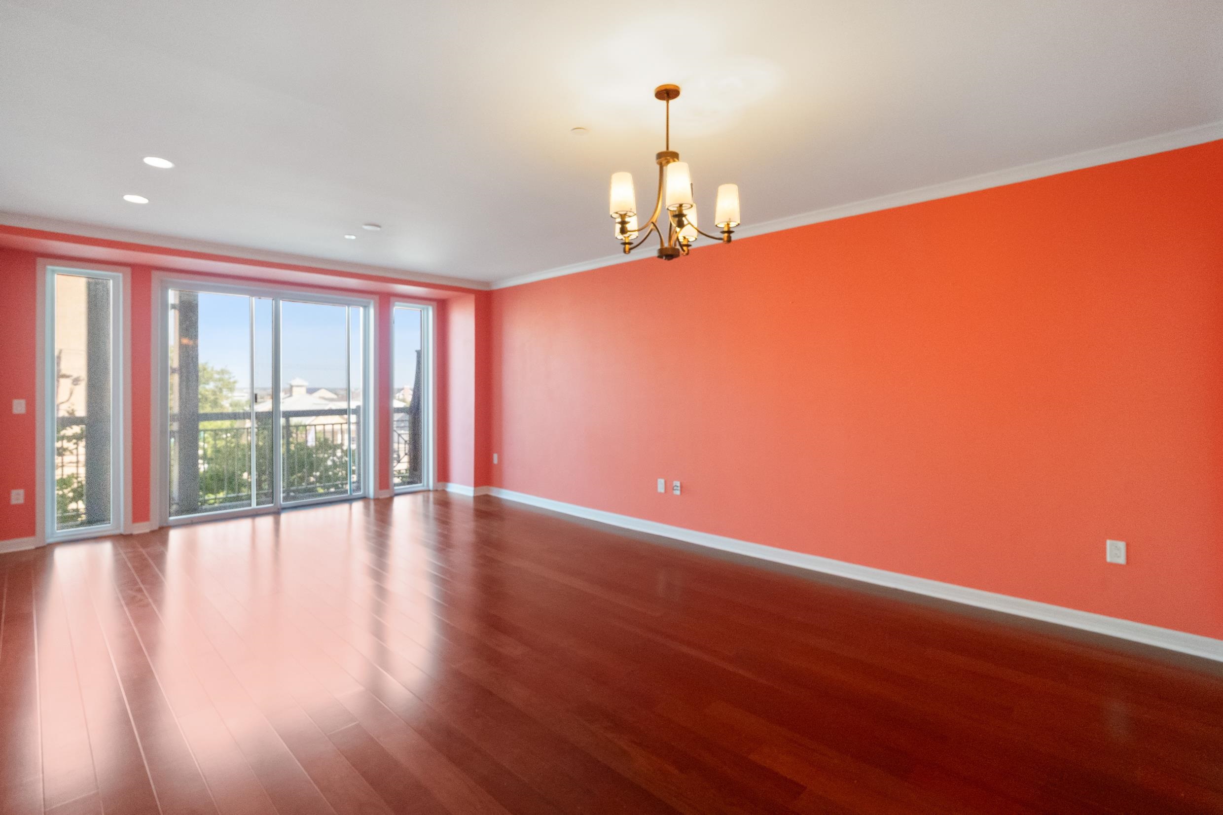 9601 Atlantic Avenue - Picture 2