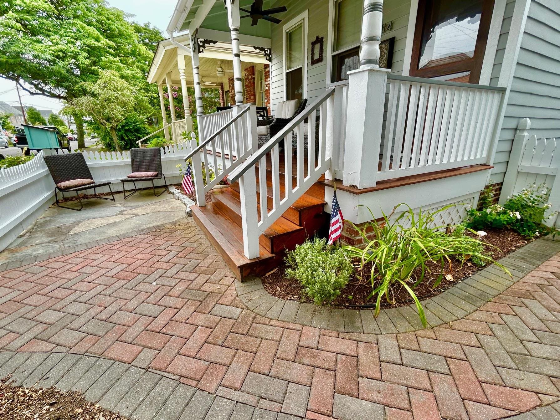 114 Yorke Avenue