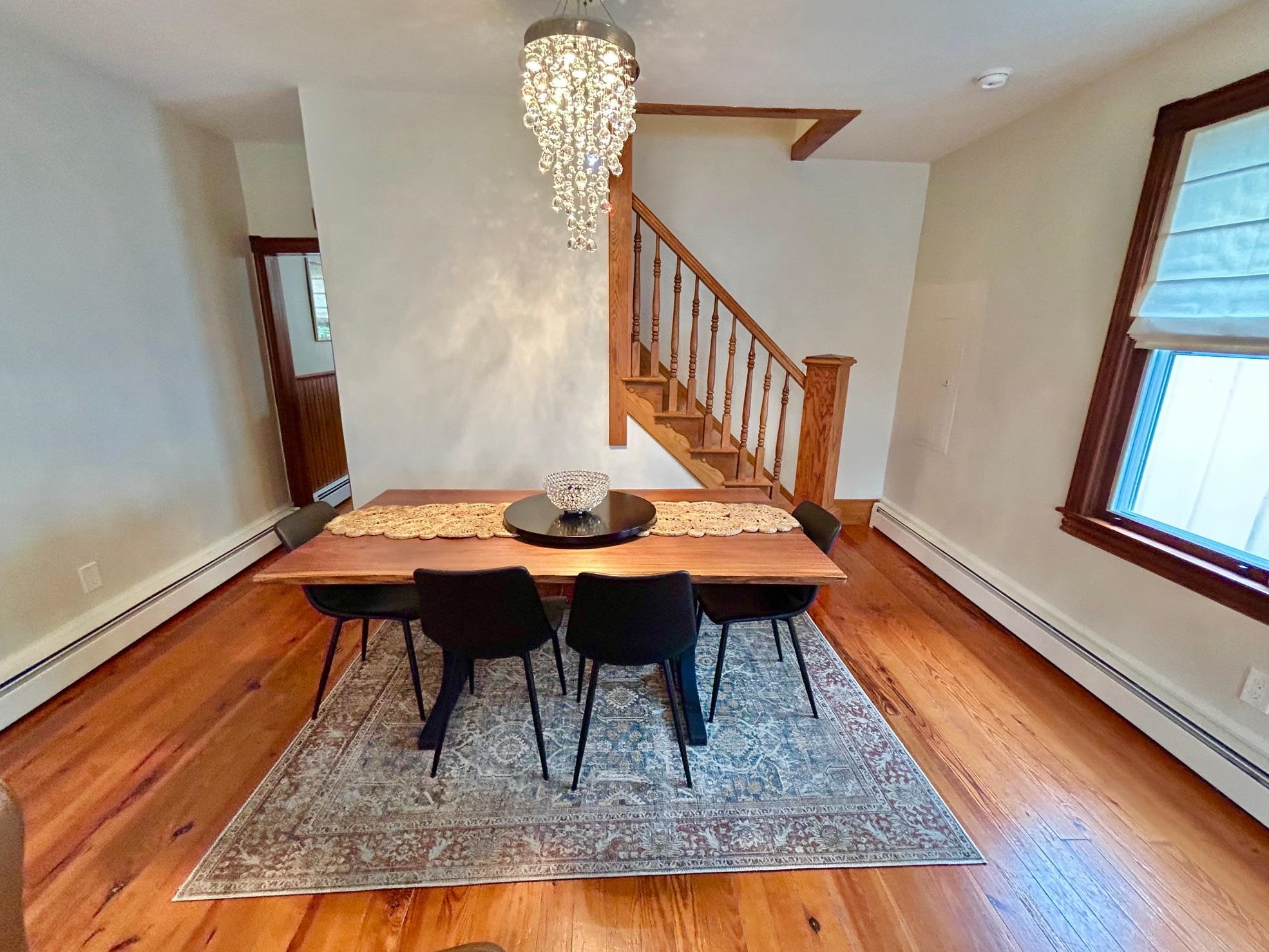 114 Yorke Avenue - Picture 3