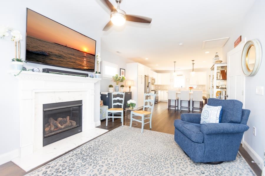 108 W 7th Avenue