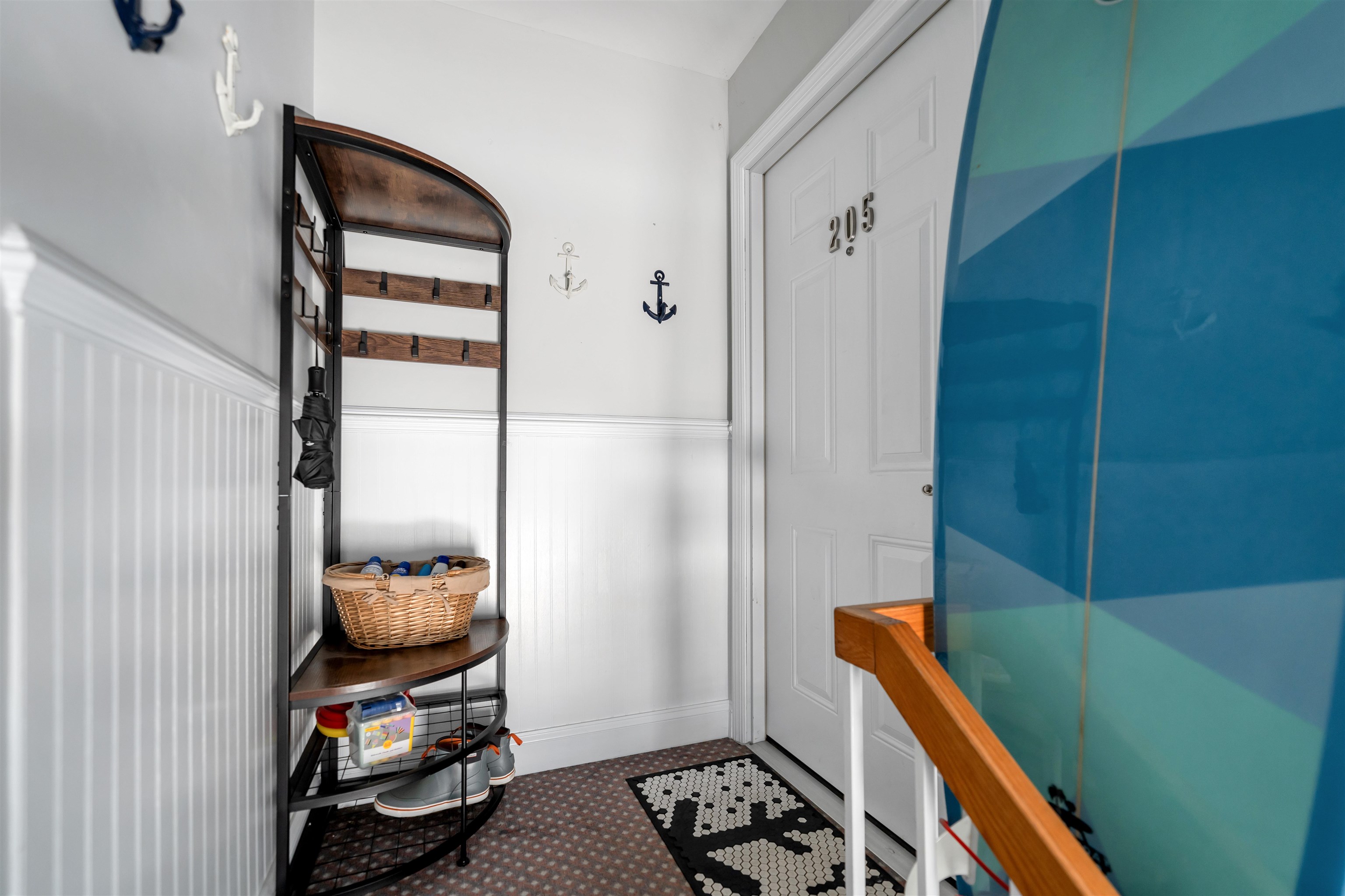 1520 Yacht Avenue - Picture 4