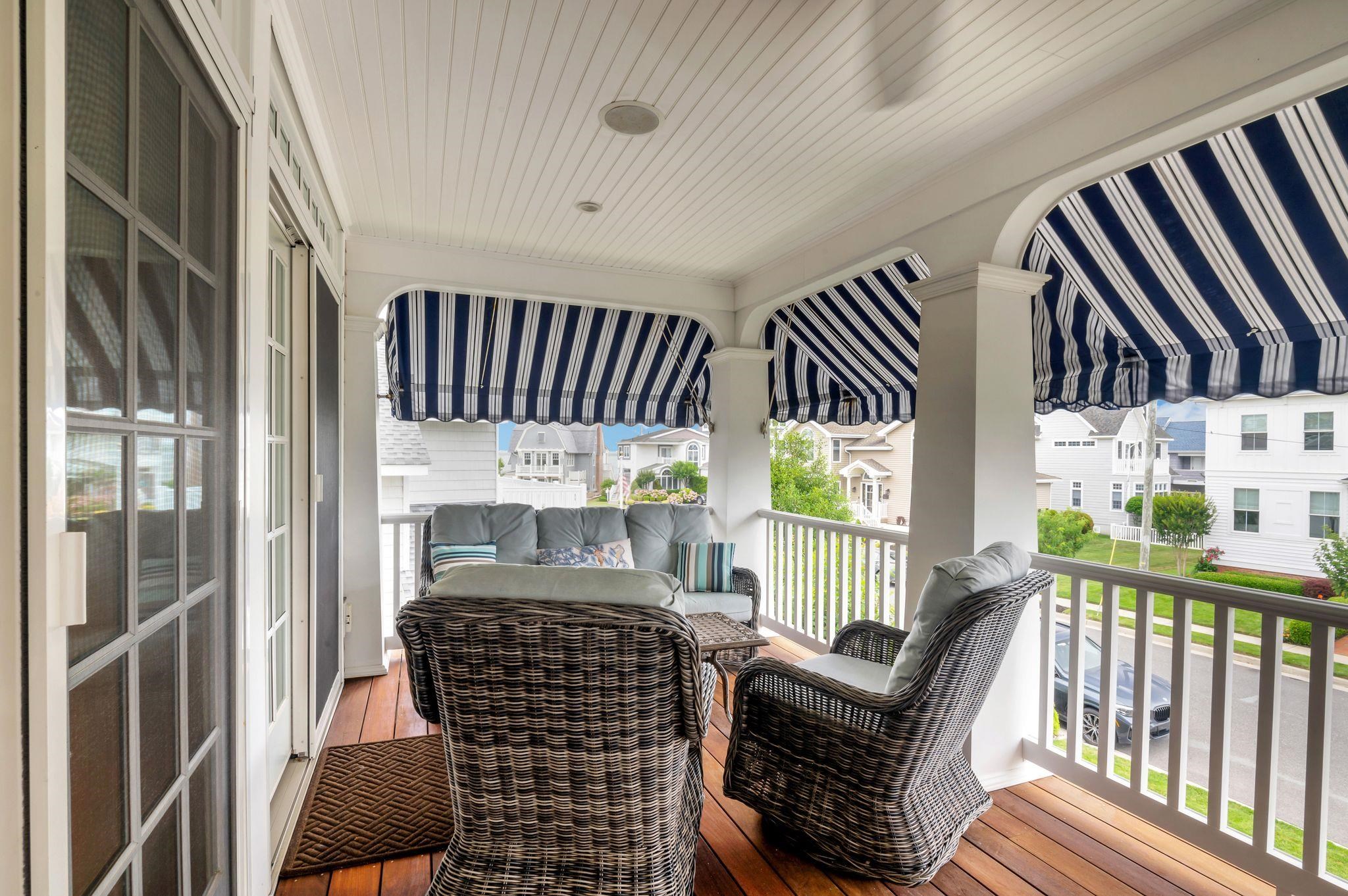 16 Harbor Road