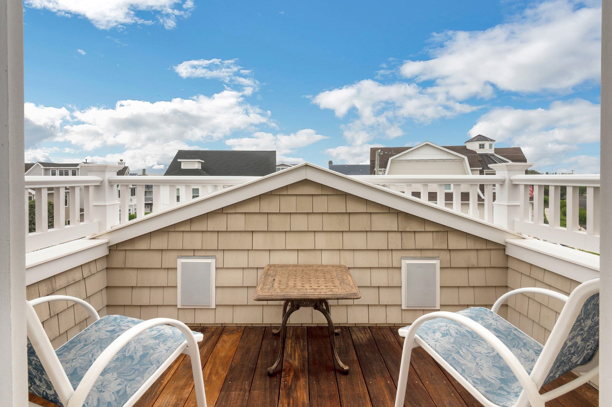 16 Harbor Road