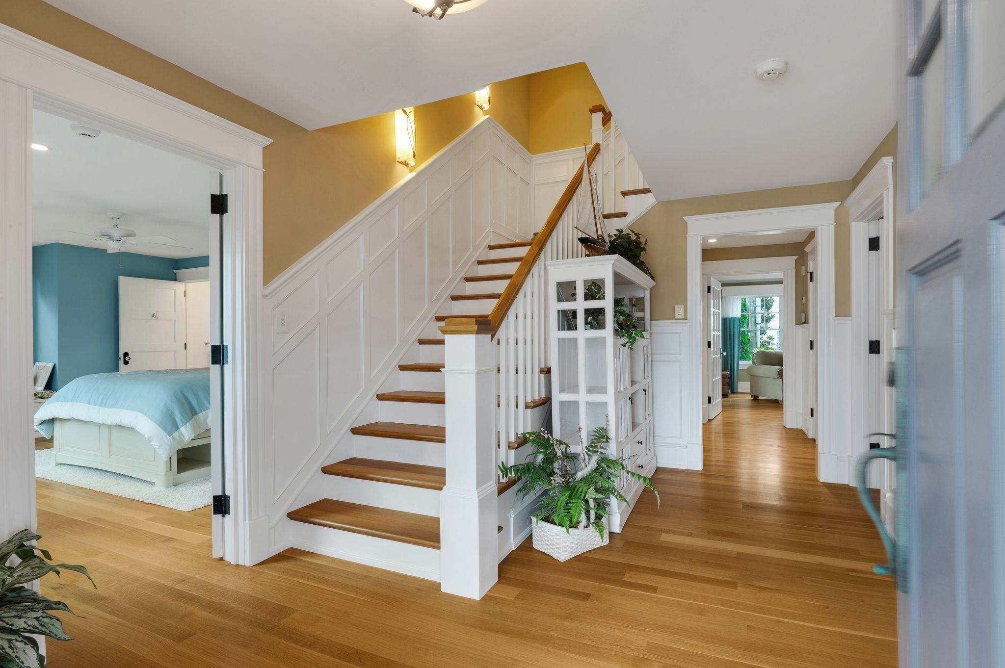 16 Harbor Road