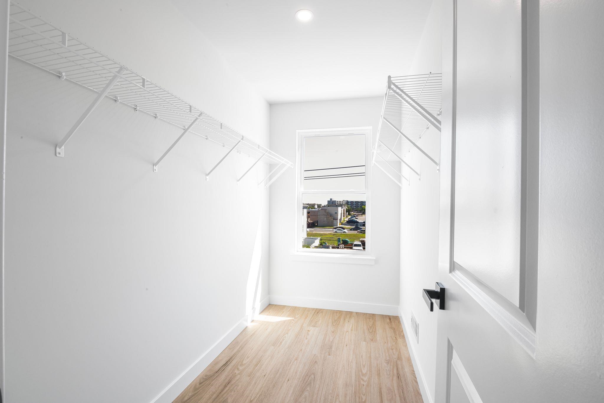 111 W Spencer Avenue - Picture 27