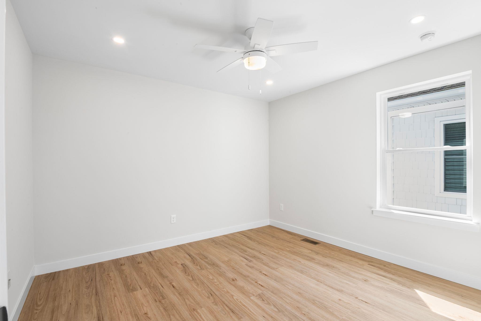 111 W Spencer Avenue - Picture 31