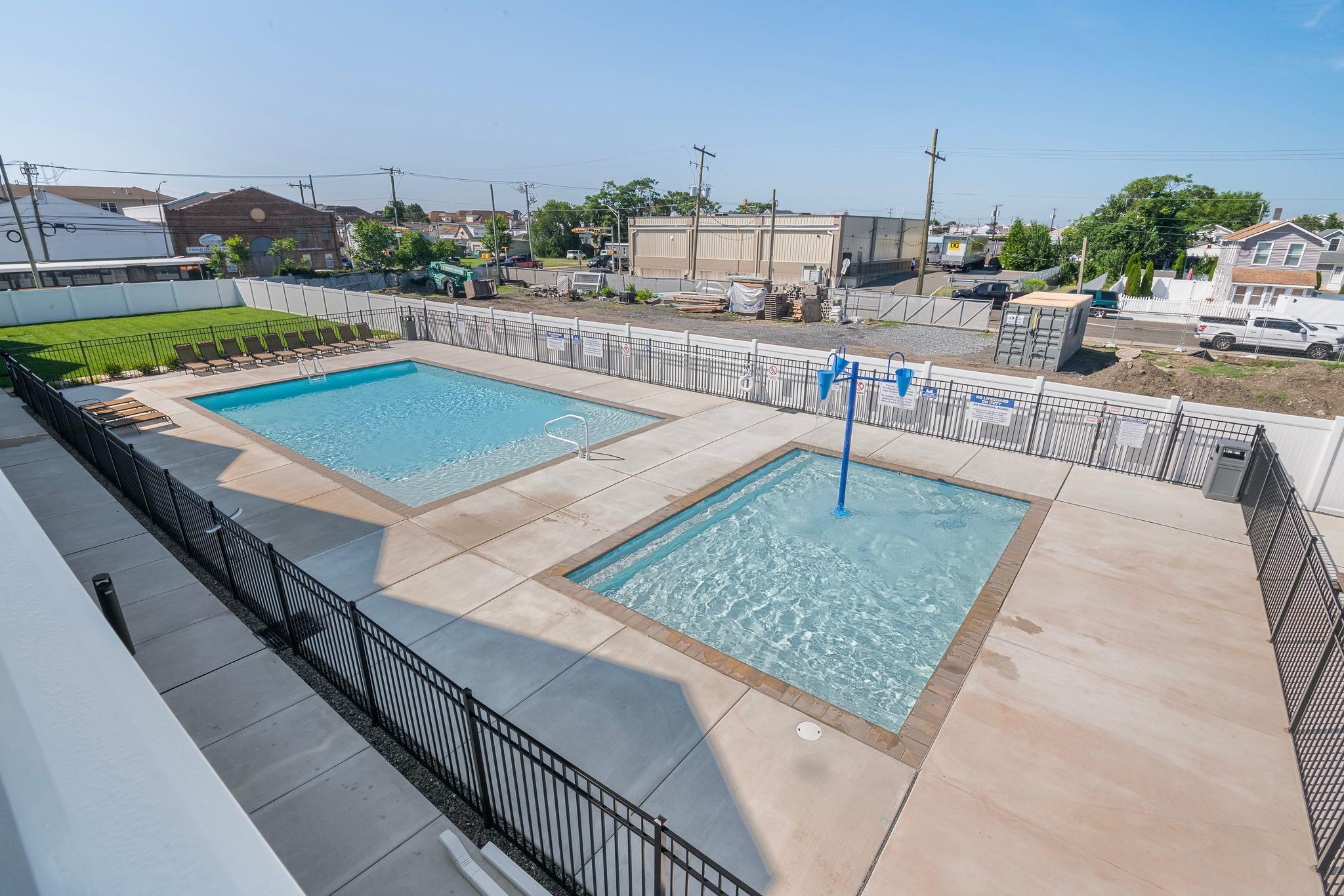 111 W Spencer Avenue - Picture 42