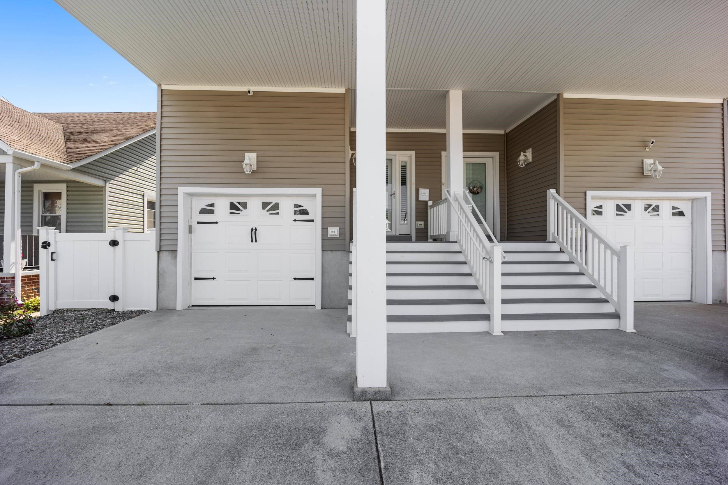 230 E 14th Avenue - Picture 1