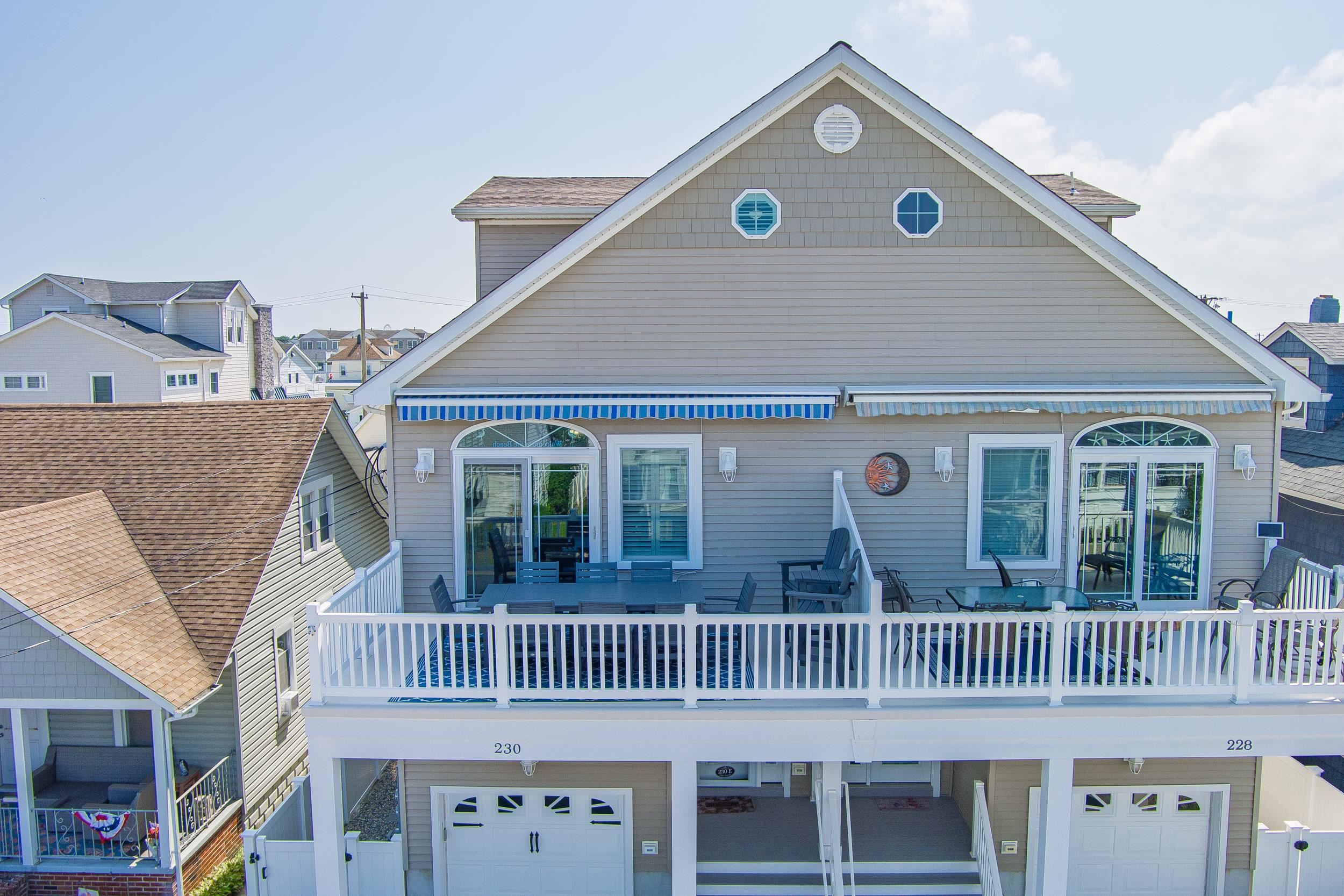 230 E 14th Avenue