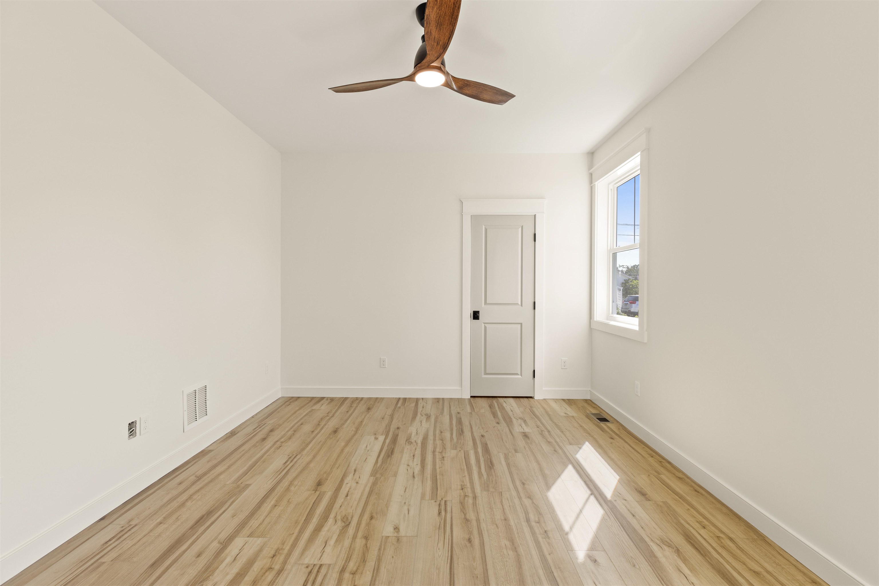 73 Ridgewood Avenue