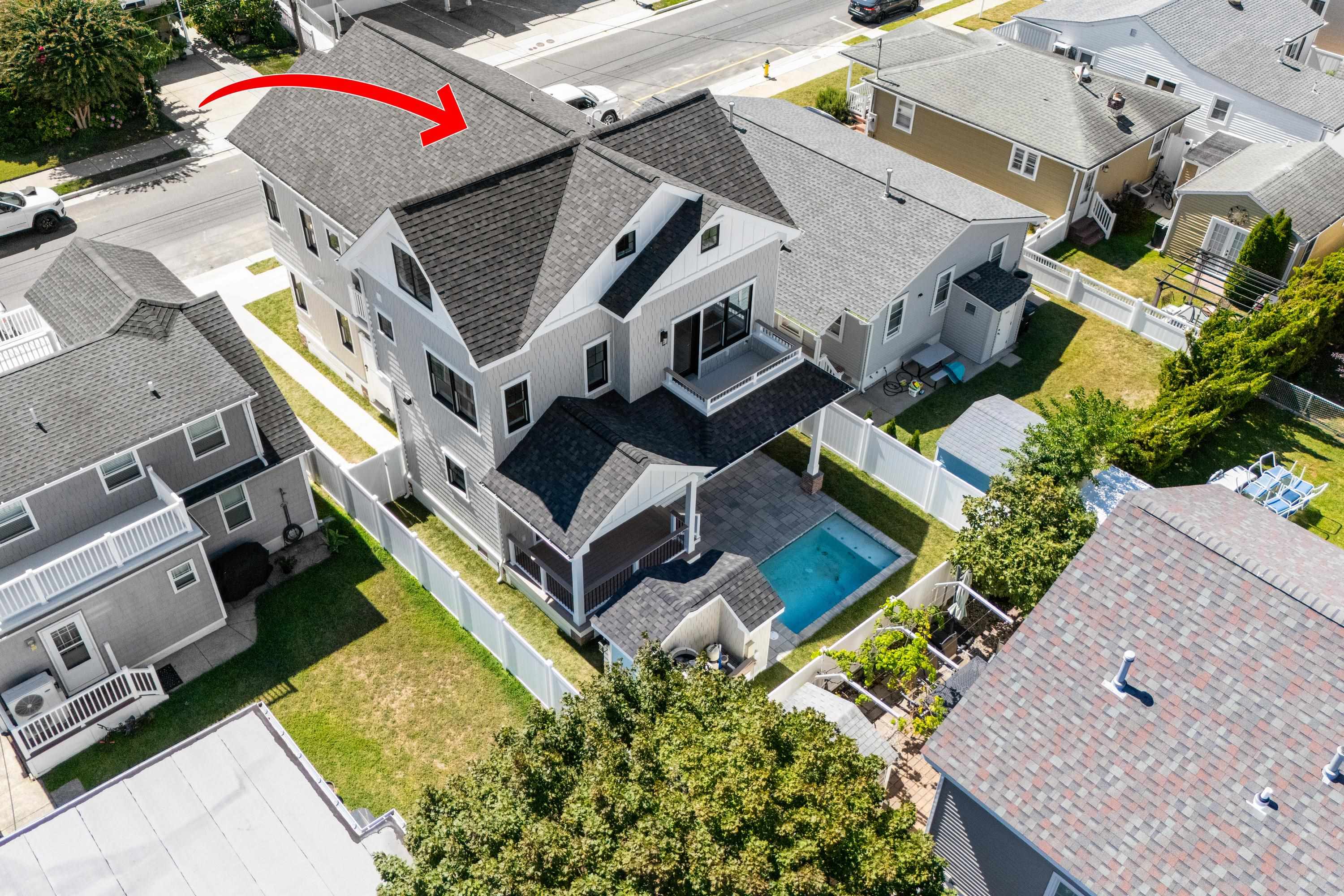 117 E Syracuse Avenue