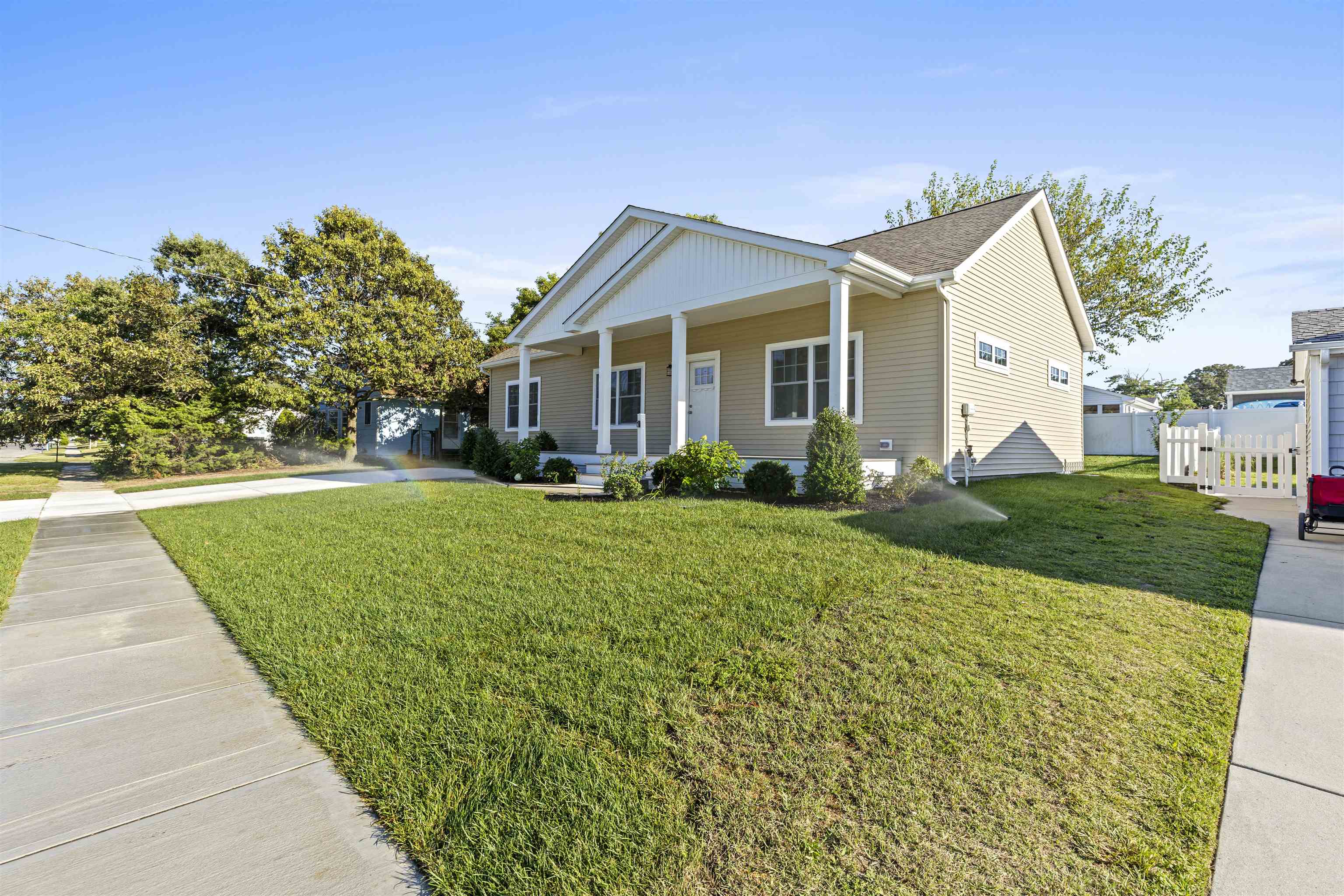 1400 Emerson Avenue - Picture 2