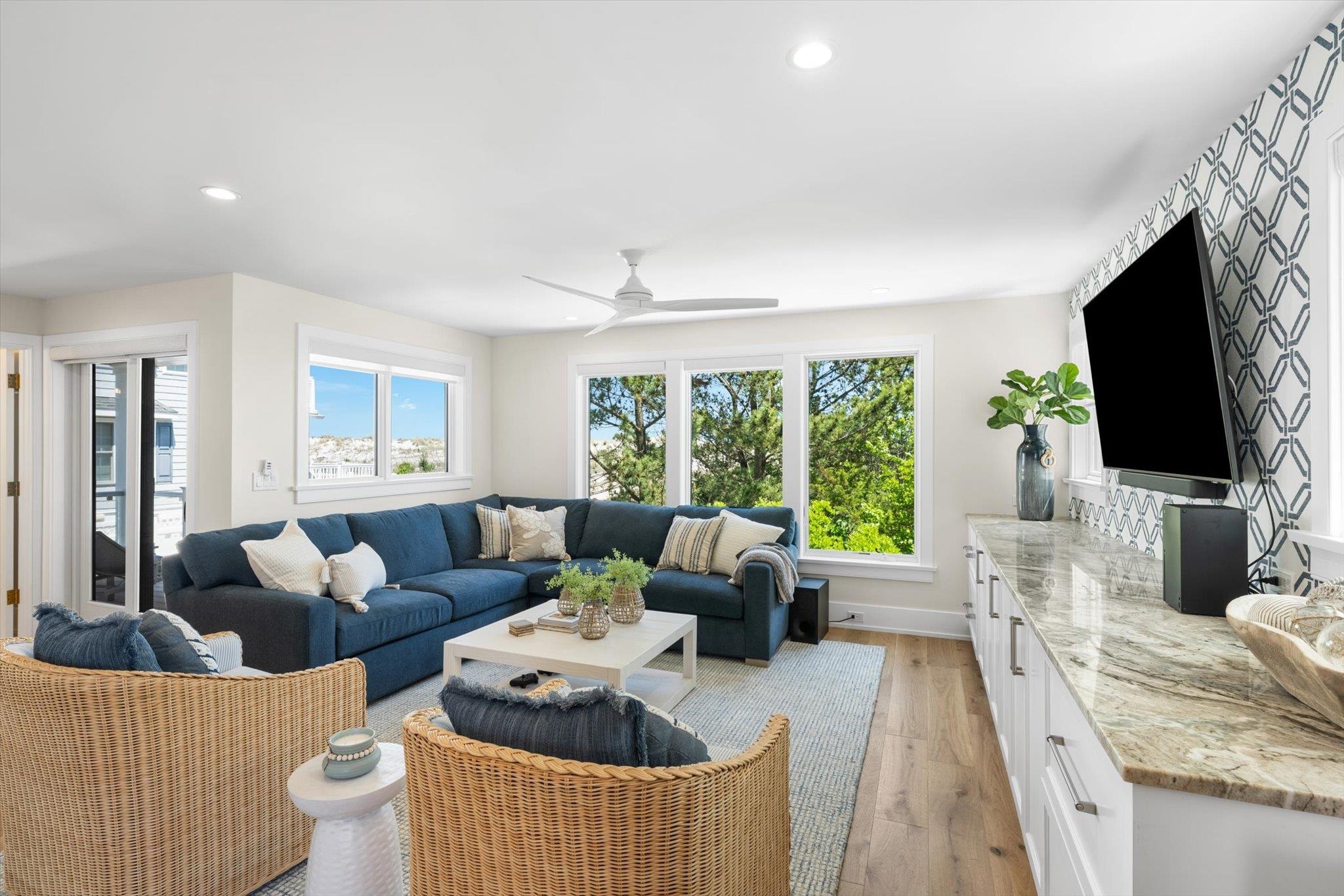 7701 Pleasure Avenue