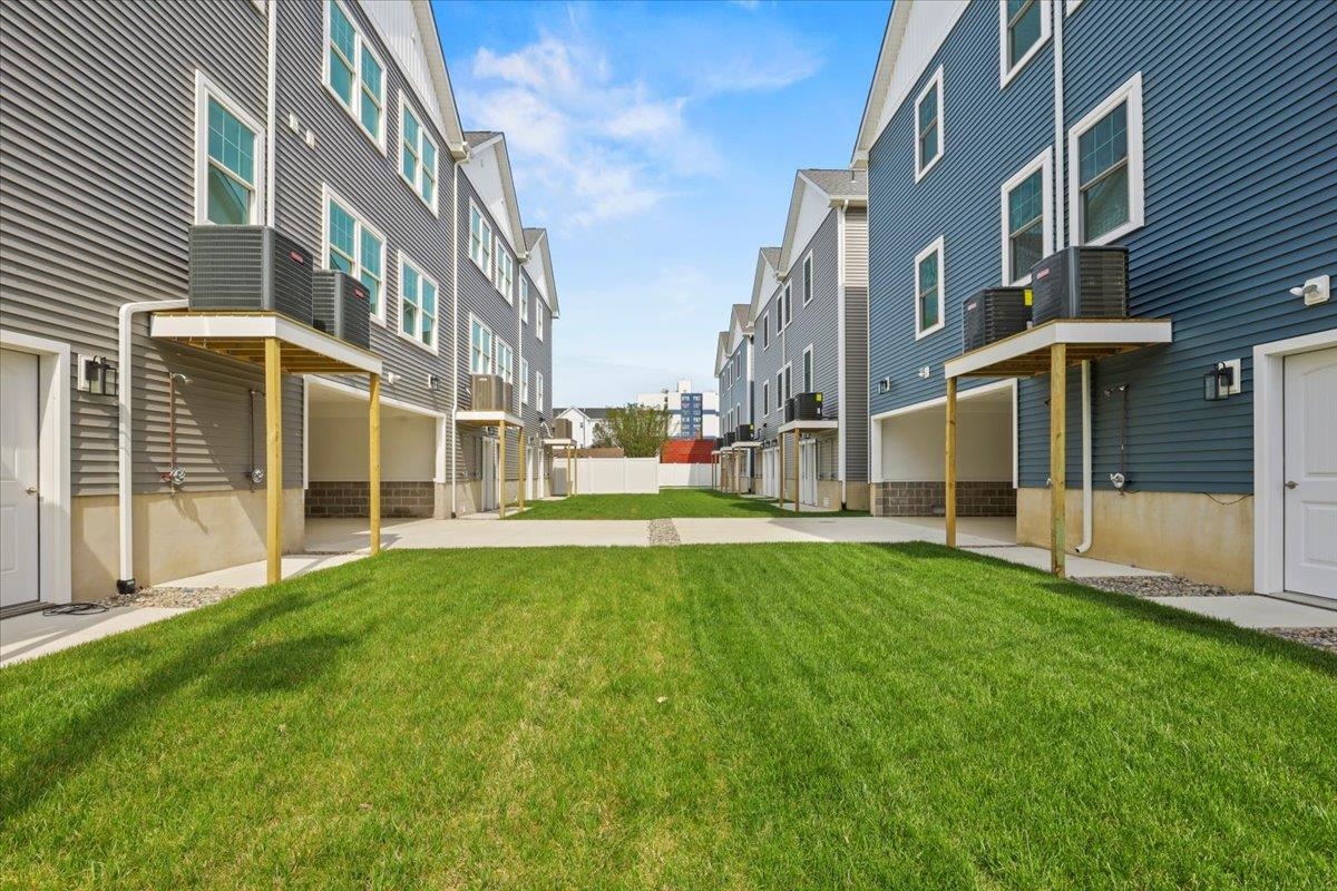 158 E Lincoln Avenue - Picture 27