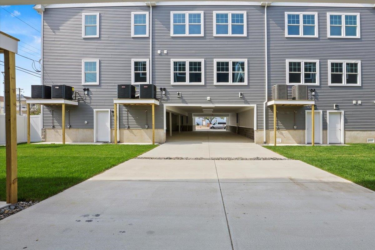 158 E Lincoln Avenue - Picture 29