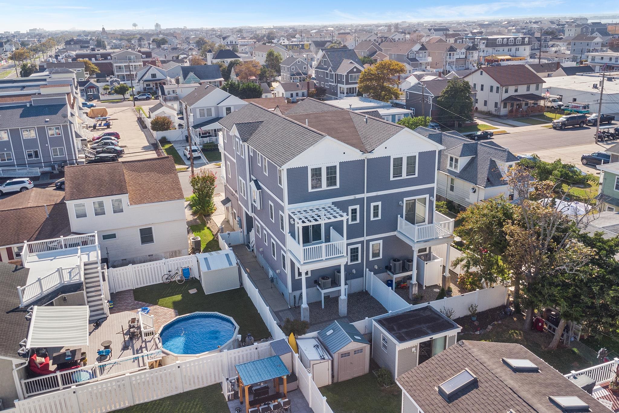 123 E 7th Avenue