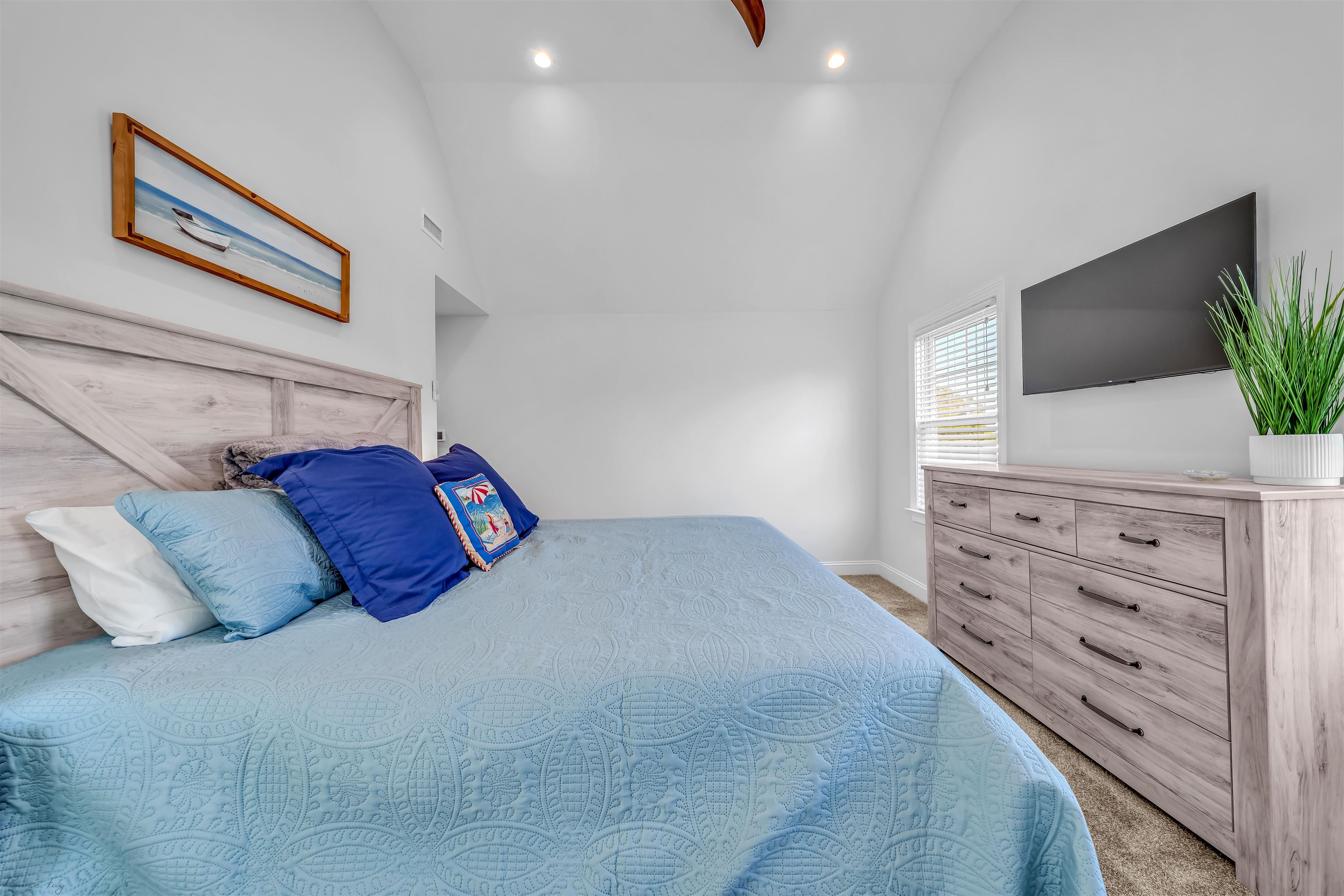 1047 Virginia Avenue - Picture 36