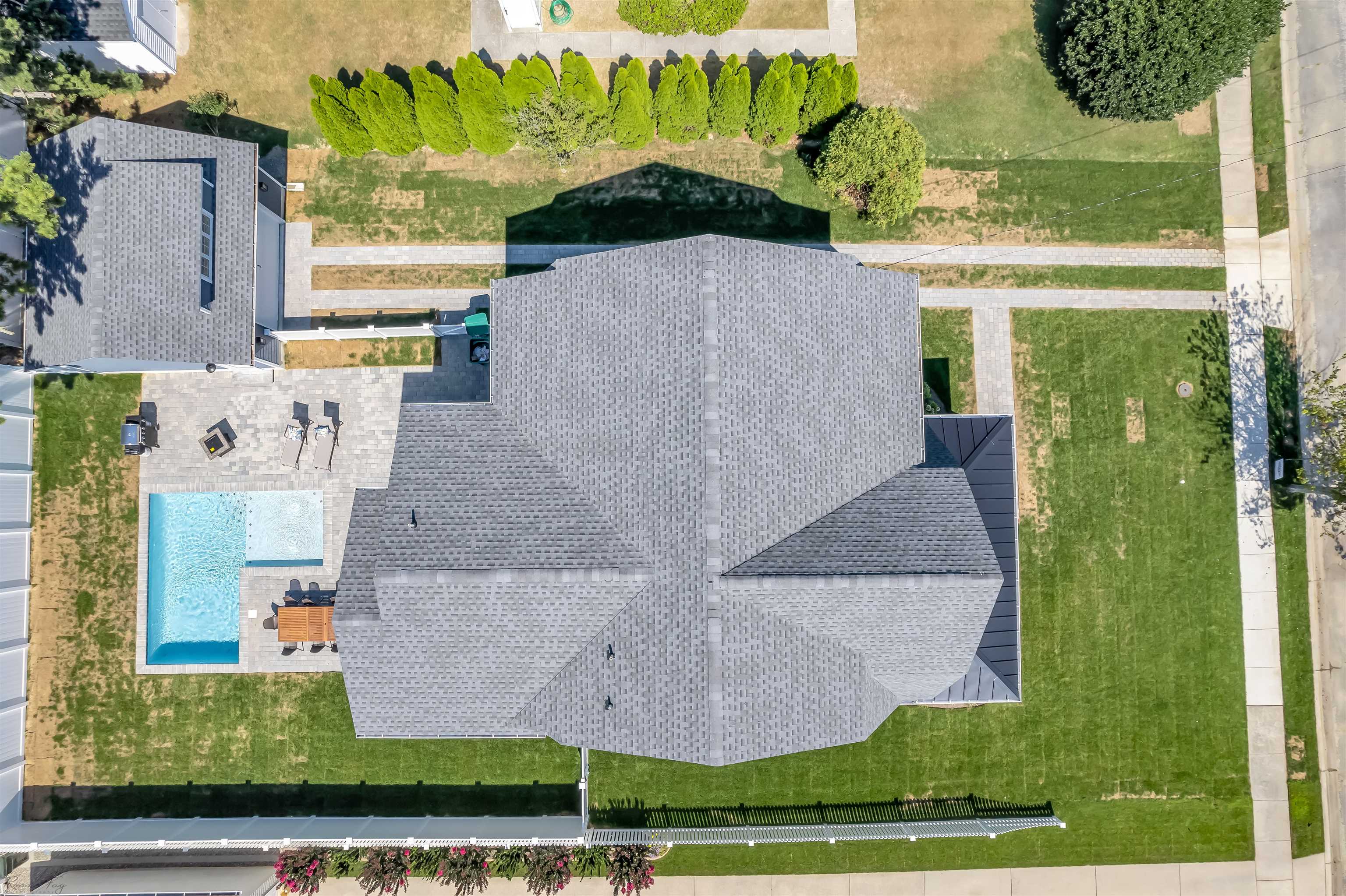 1047 Virginia Avenue - Picture 43