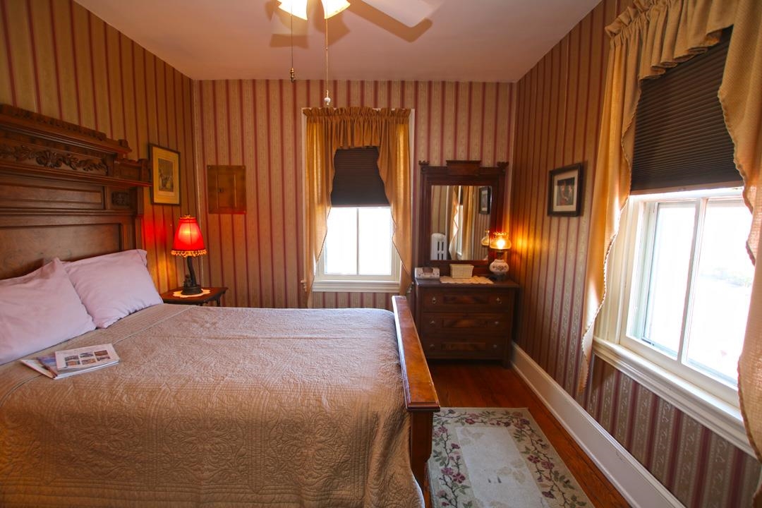 933 Washington Street - Picture 31