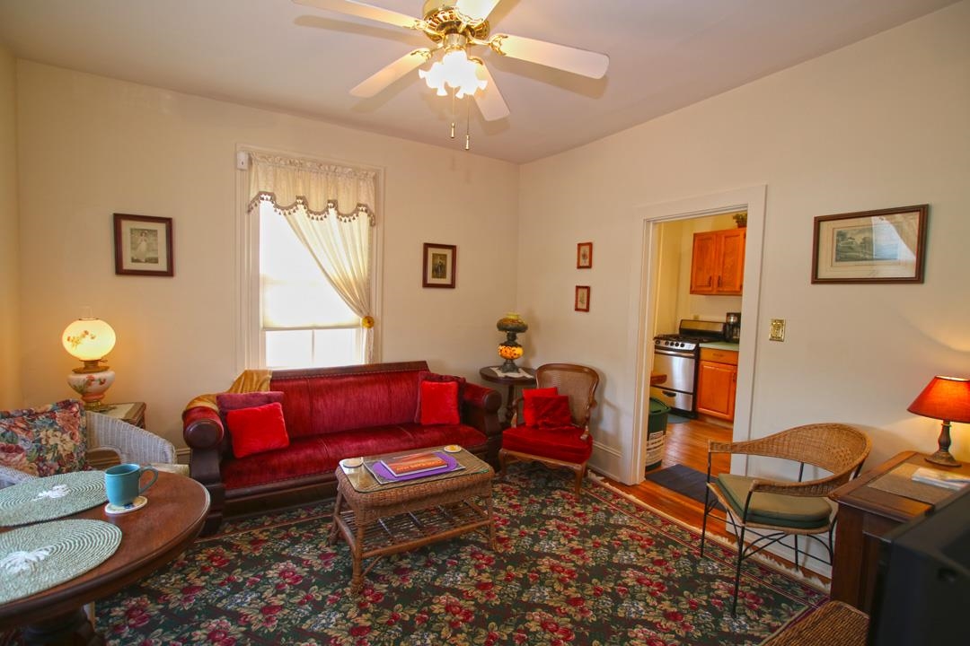 933 Washington Street - Picture 35