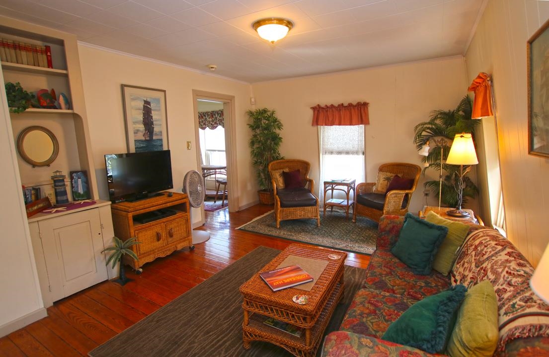 933 Washington Street - Picture 43