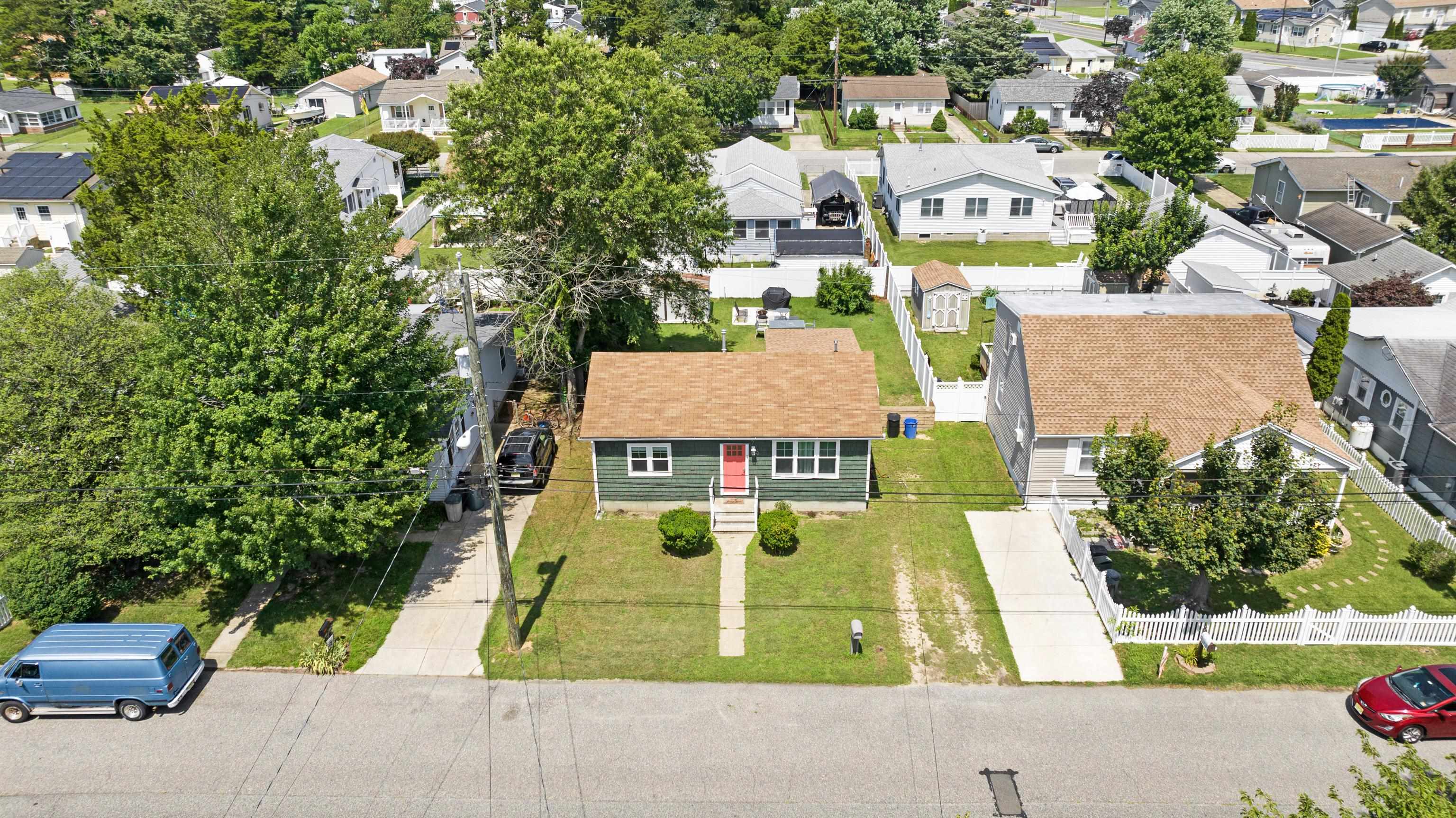 19 Arbor Road - Picture 2