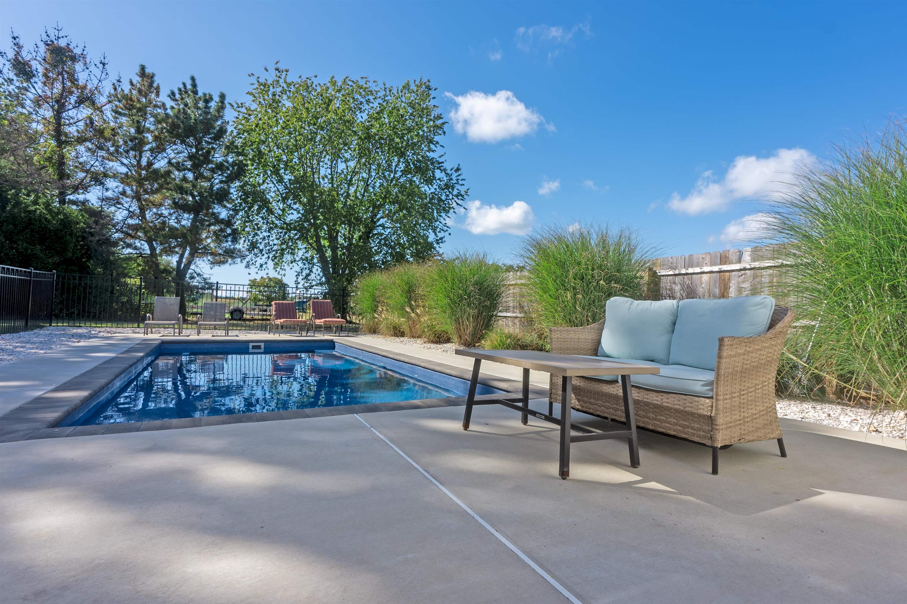 1062 Seashore Road - Picture 37