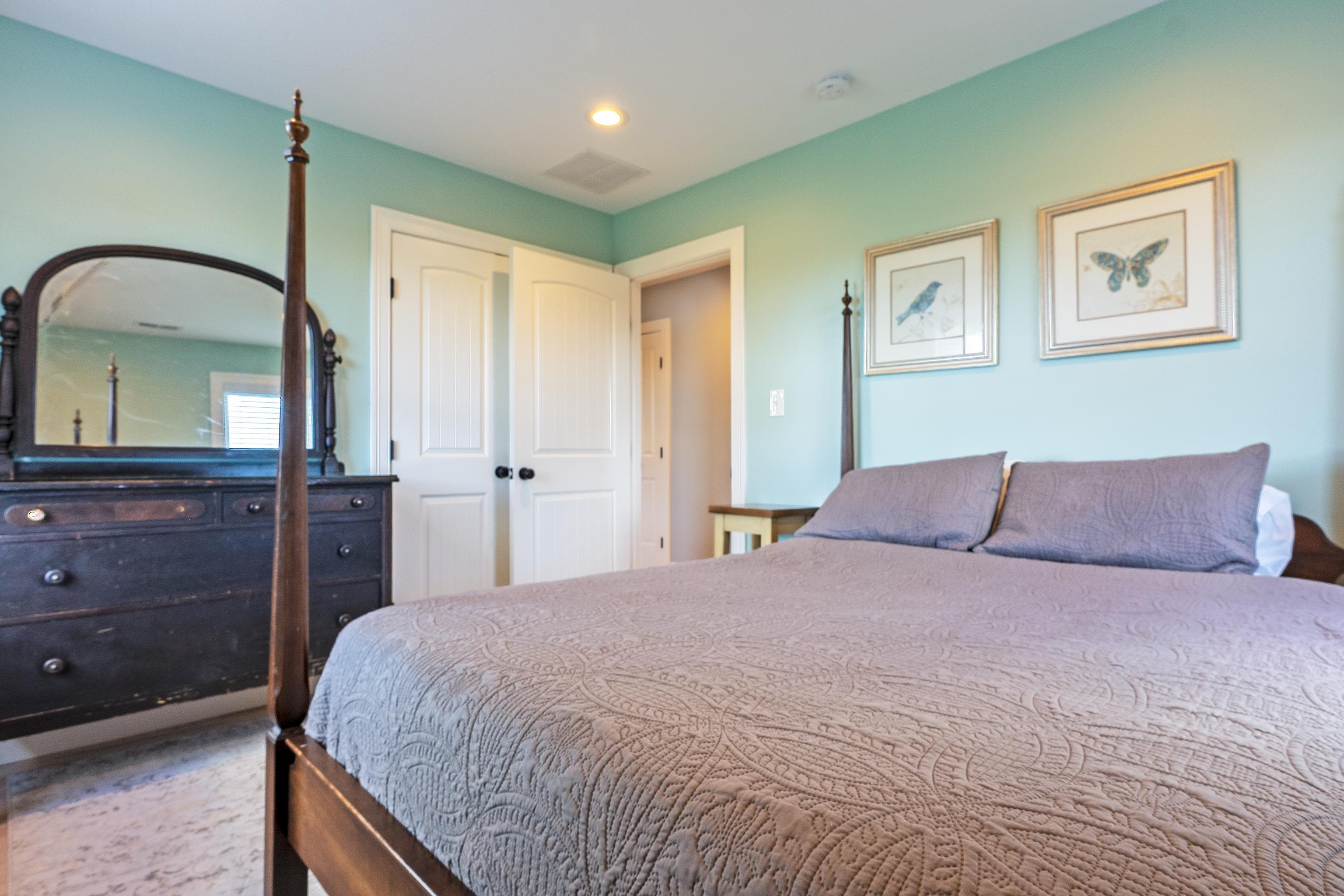 1031 Seashore Road