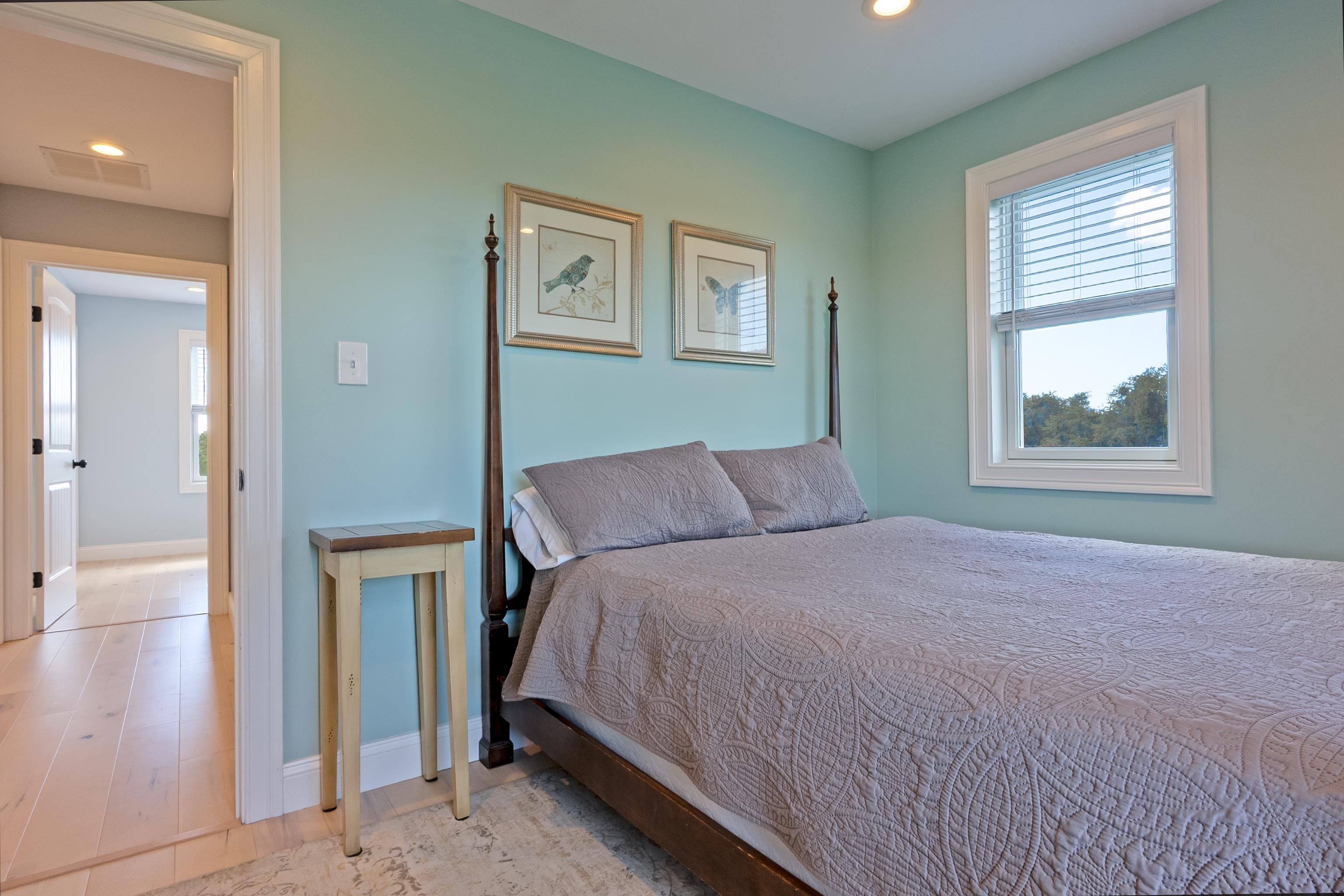 1031 Seashore Road
