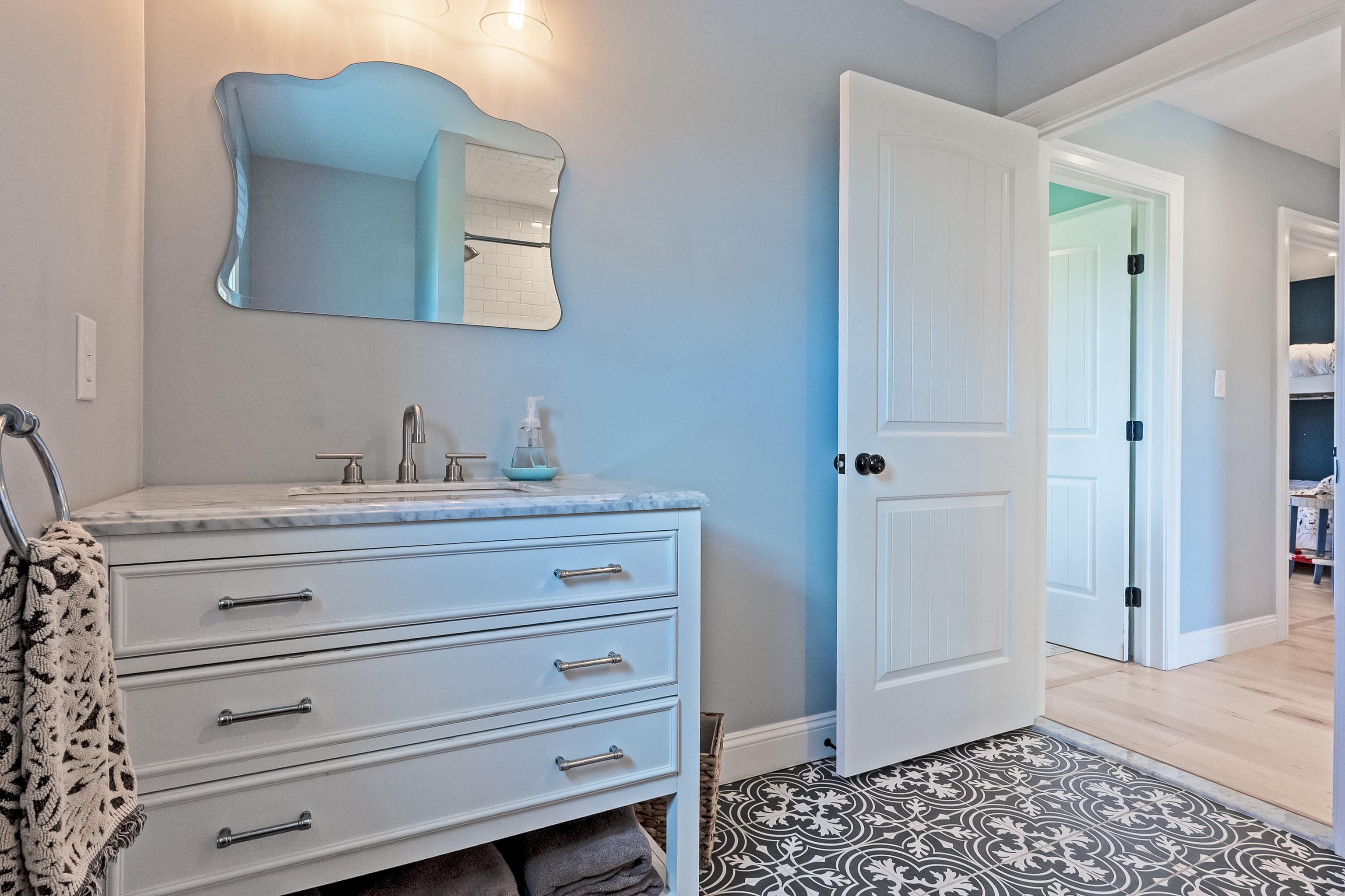 1031 Seashore Road