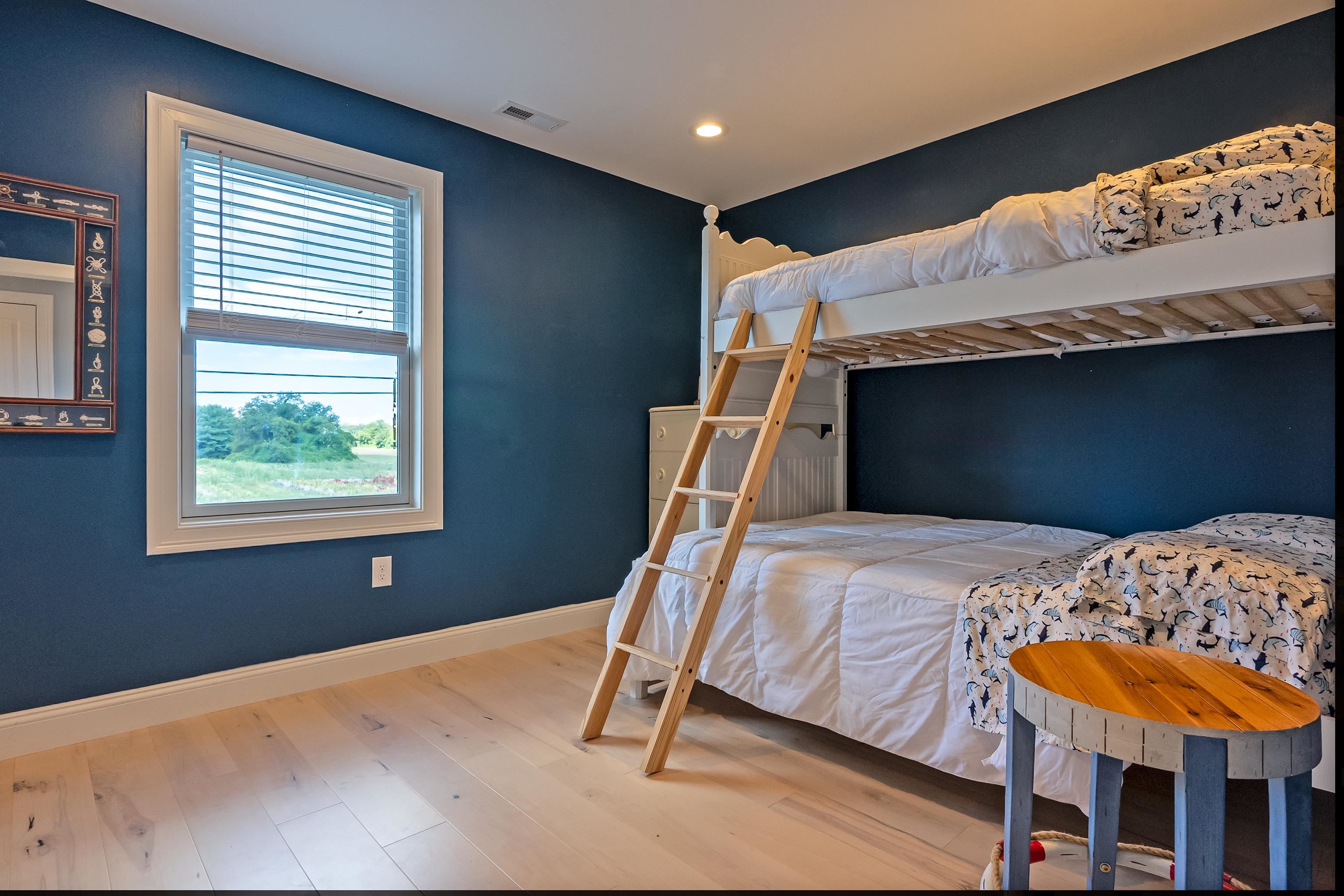 1031 Seashore Road
