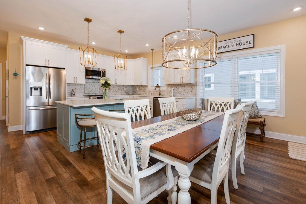 106 E 24th Avenue - Picture 1
